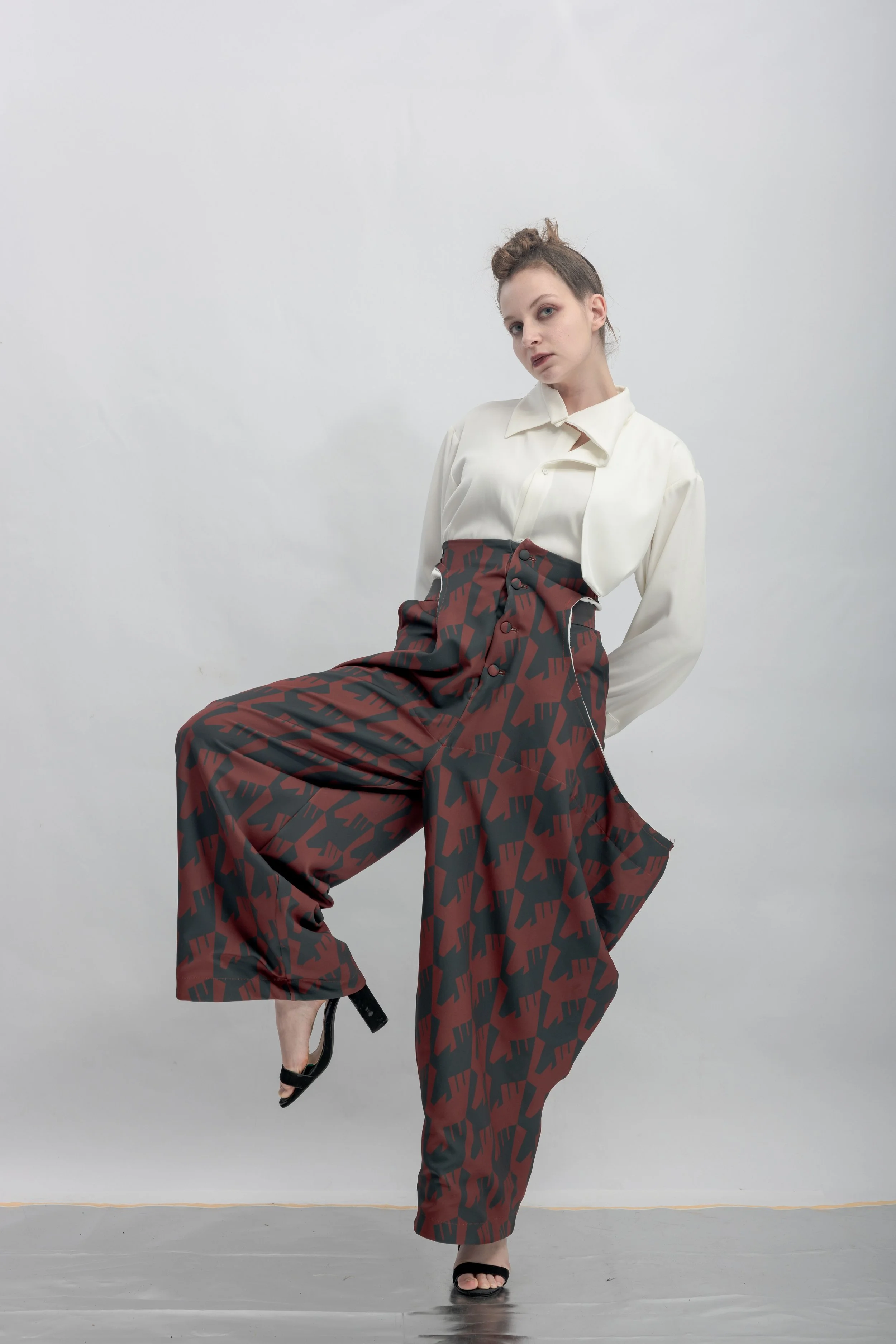 INF Layered Illusion Waist Cutout Printed Draped Wide Pants  Blazing Red (13).jpg