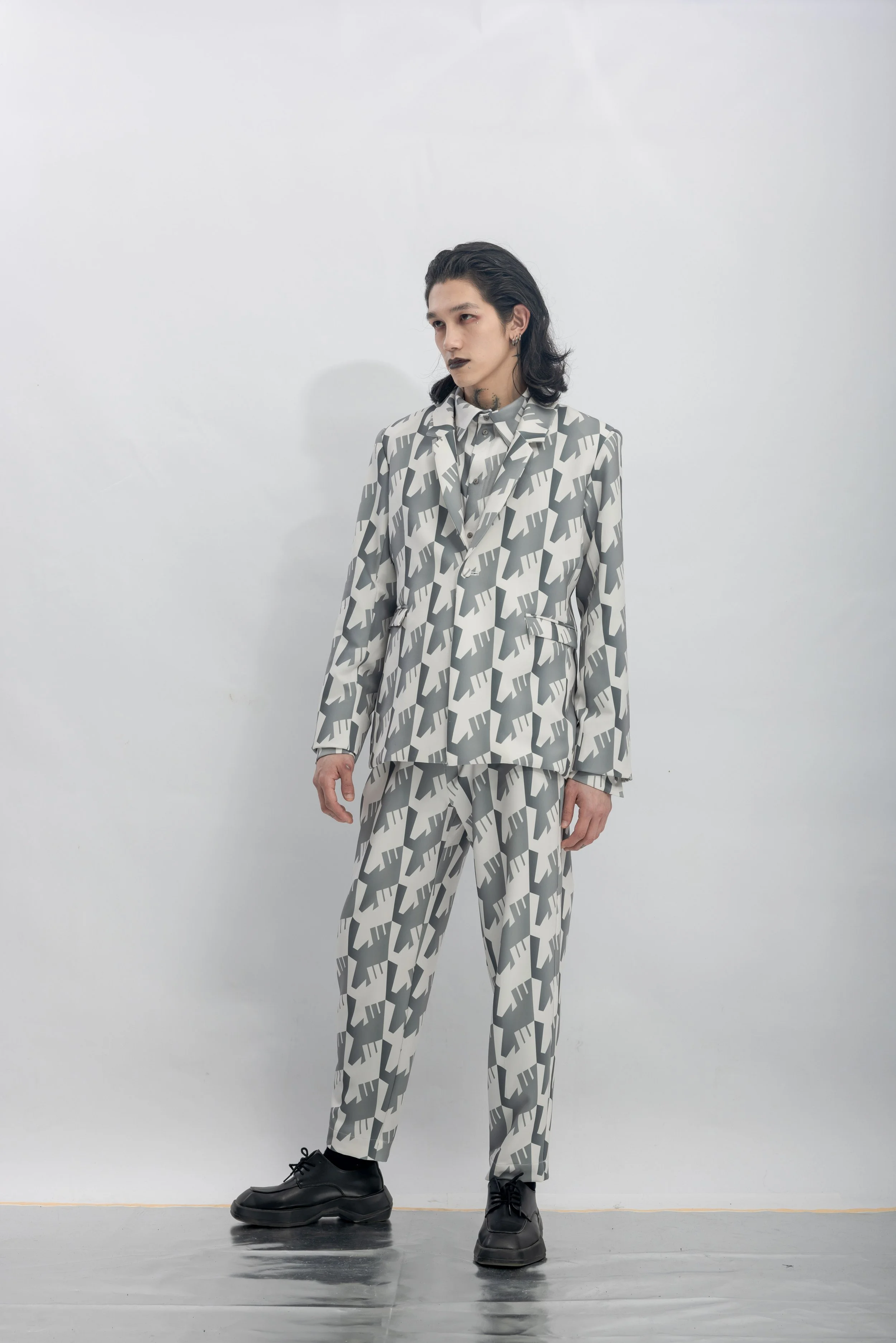 INF Raven Houndstooth Print Blazer  Silent Gray (8).jpg