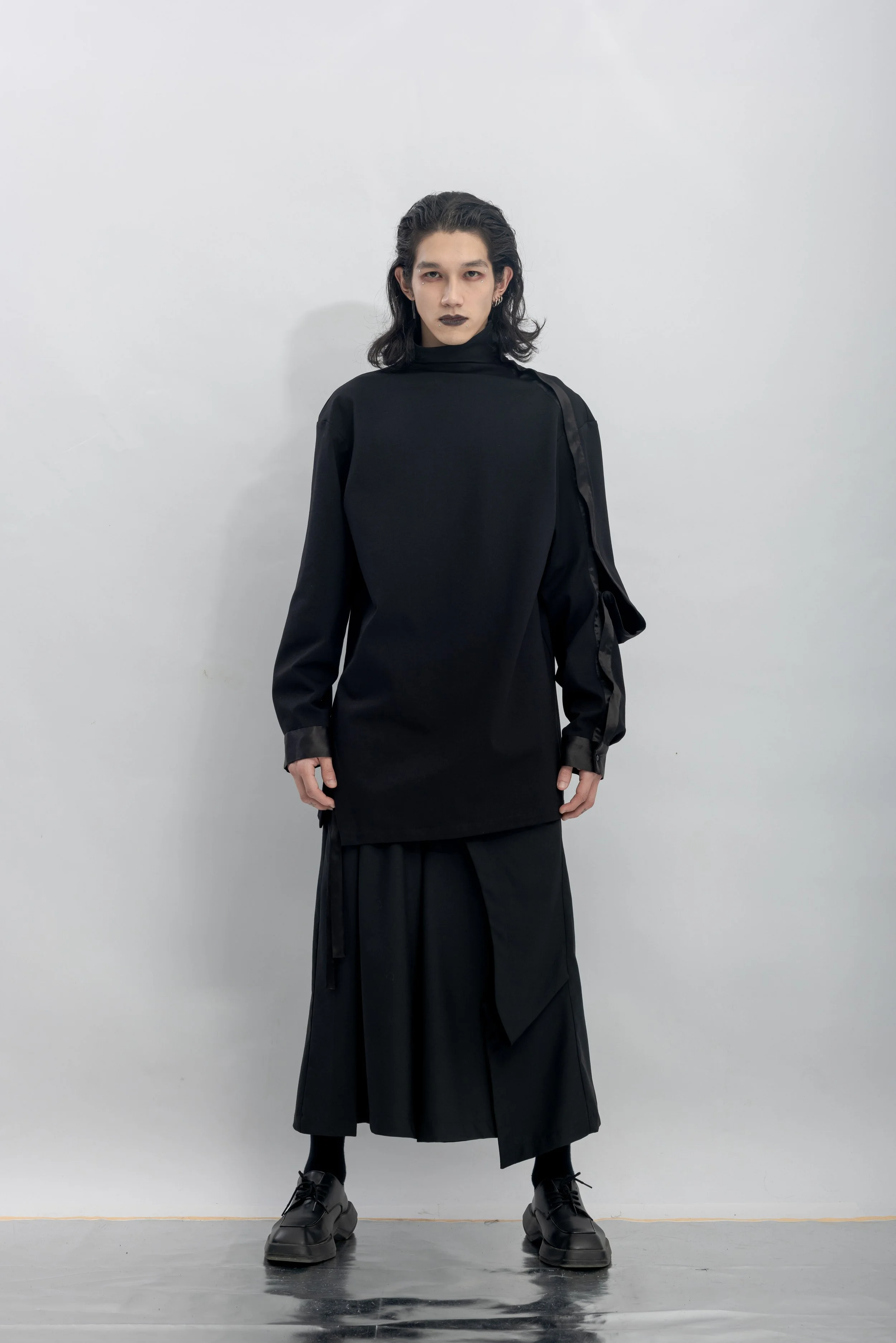 INF Deconstructed One-Sleeve Stand Collar Top  Black (24).jpg