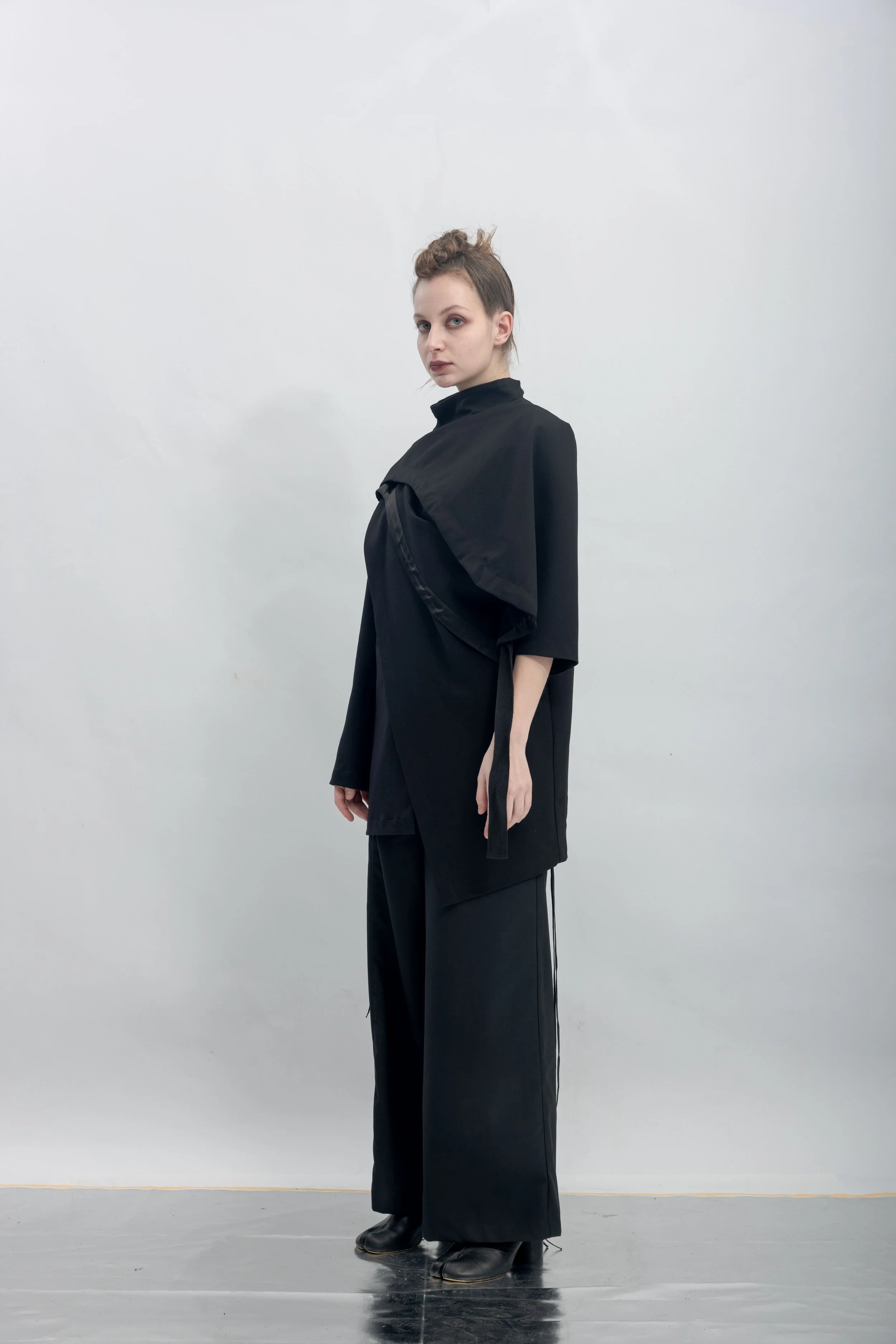 INF Reconstructed Sleeve and Chest Panel Ruched Top (15).jpg