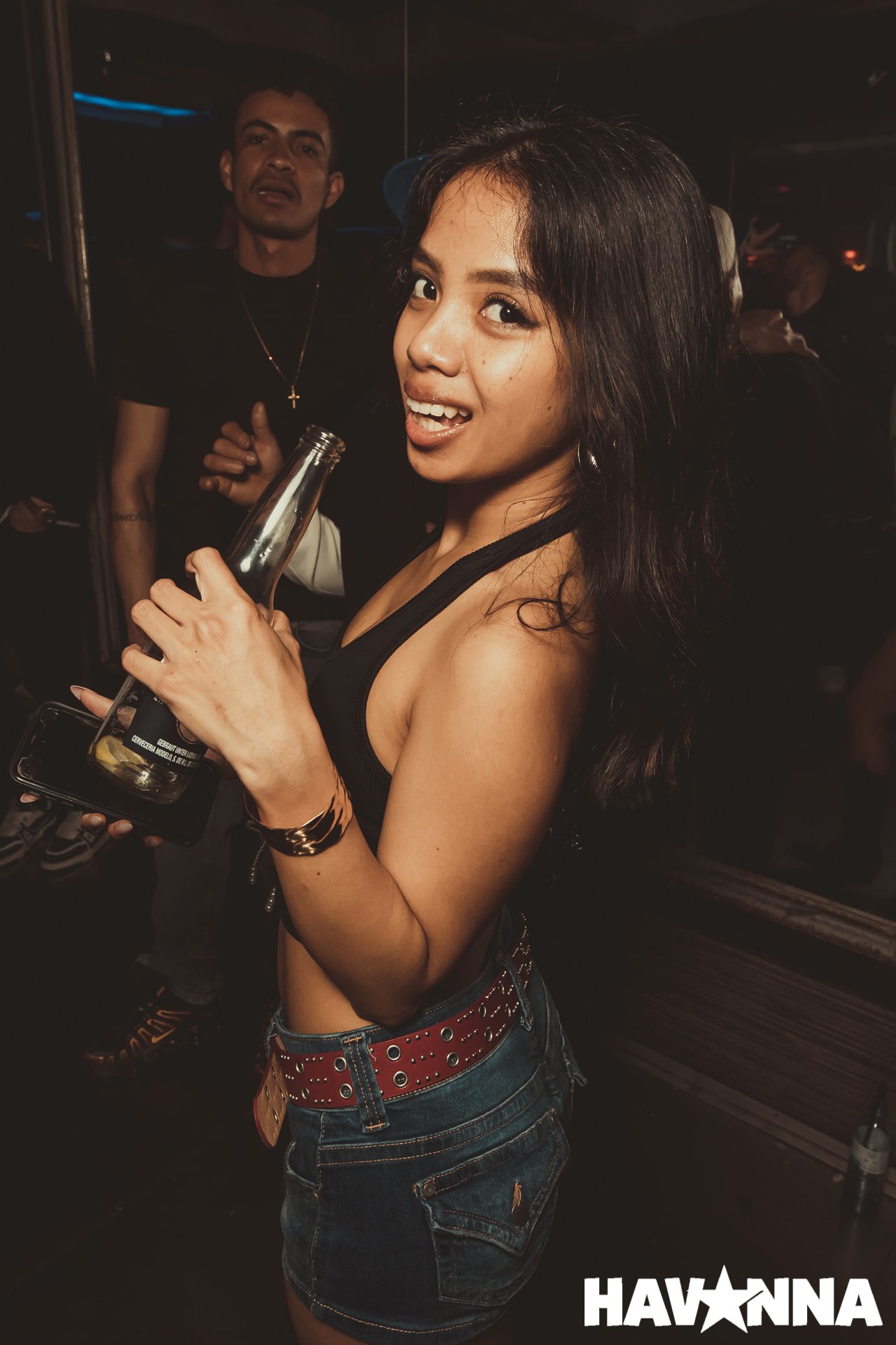 011.jpg