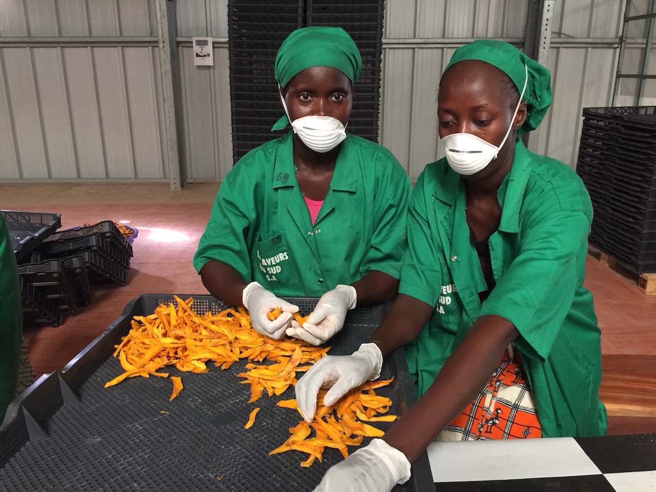 2 Ladies dried mango try