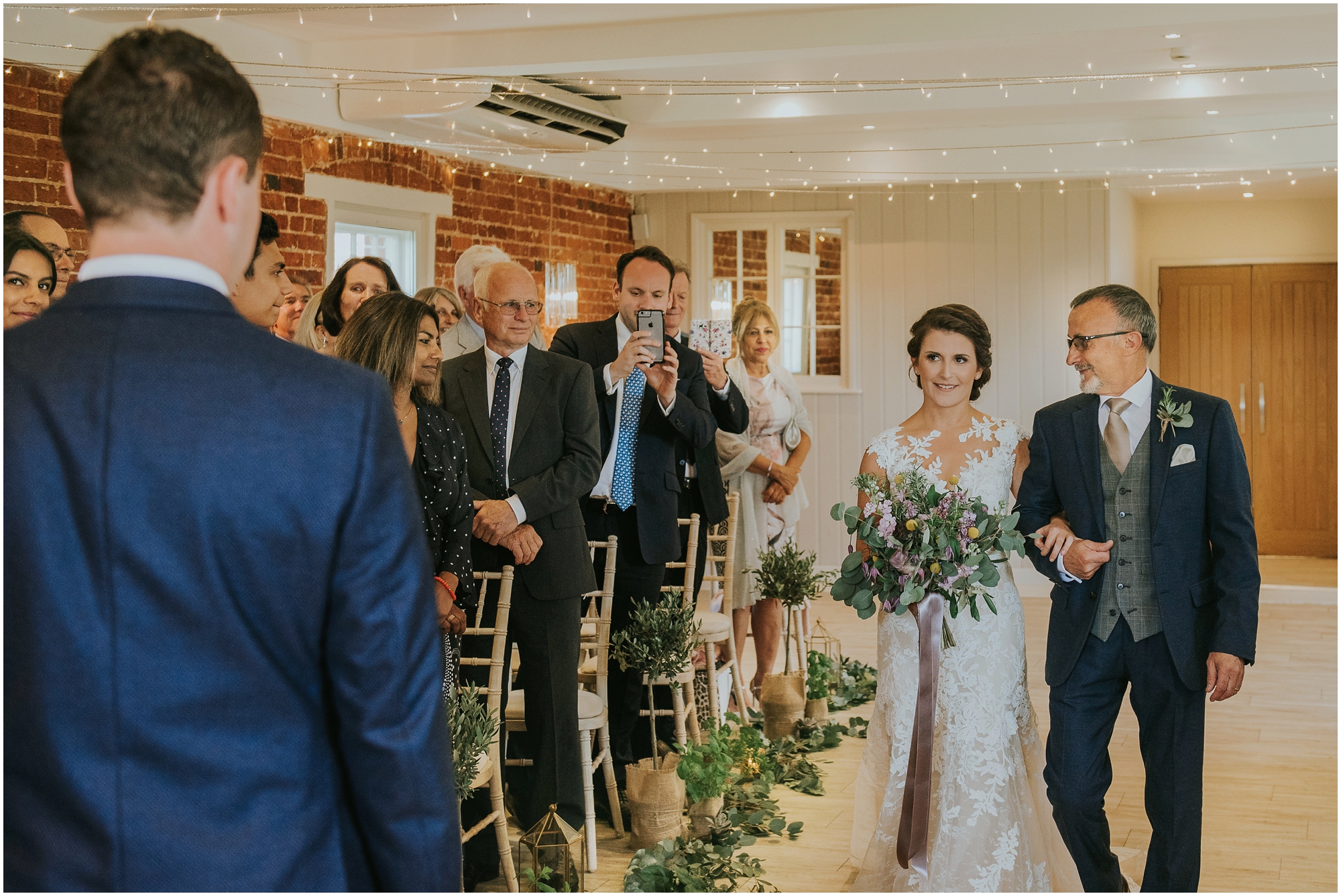 Sopley_Mill_Wedding_SamanthaDavisPhotography008.jpg