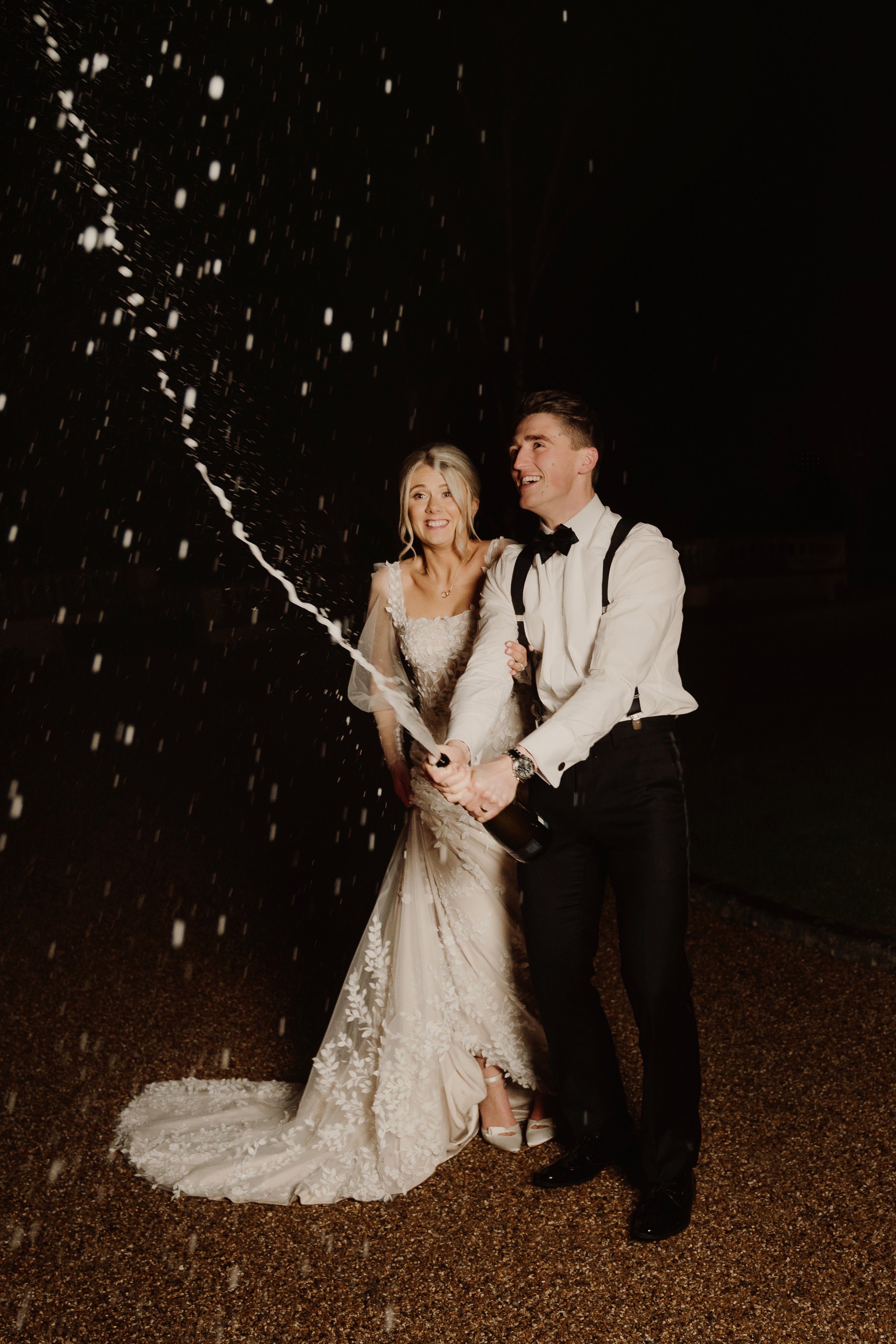 Brittany&Ross_FirstLooks_0046.jpg