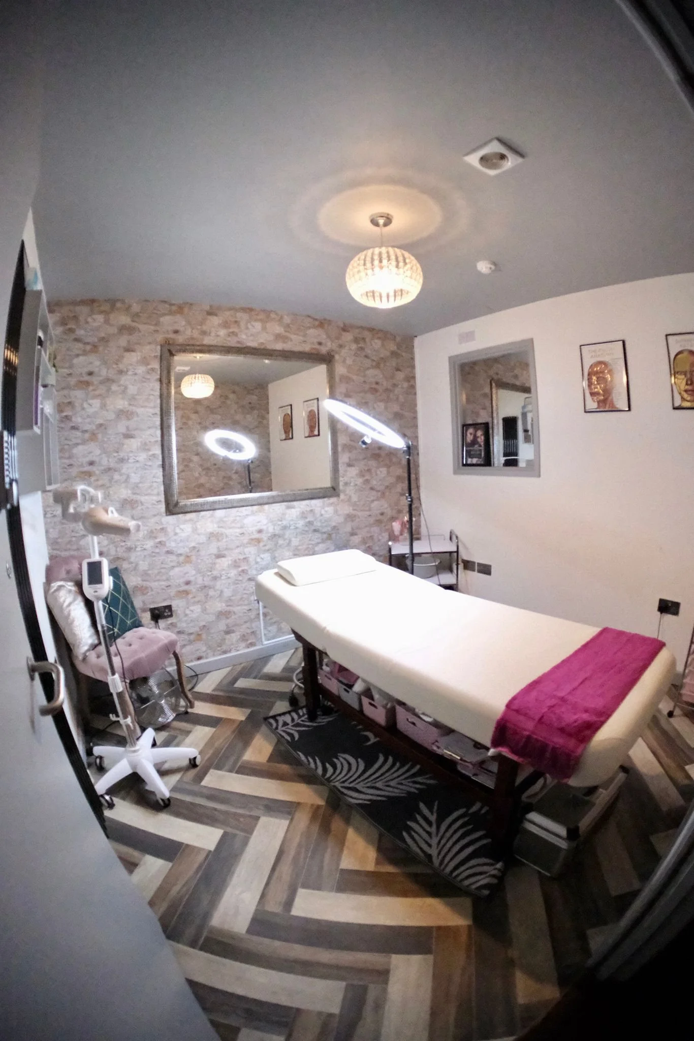 aesthetics room.jpg