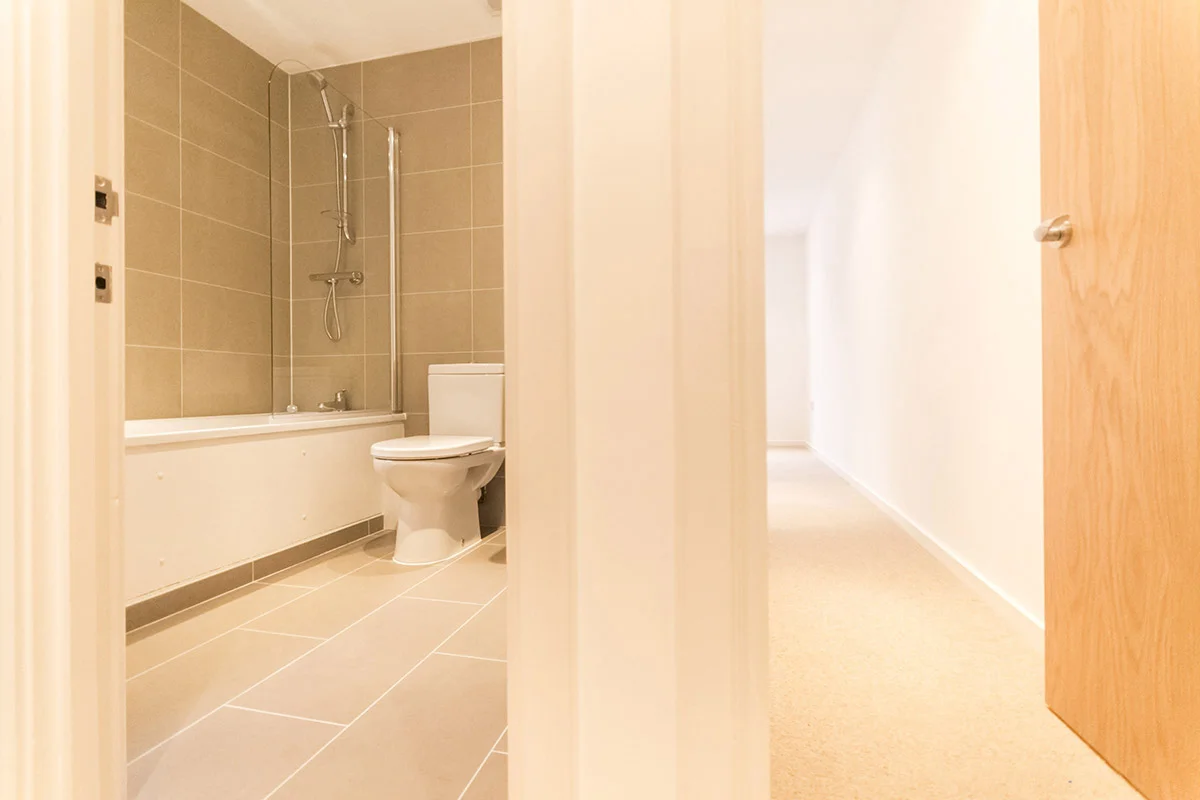 hubert hall bath.jpg