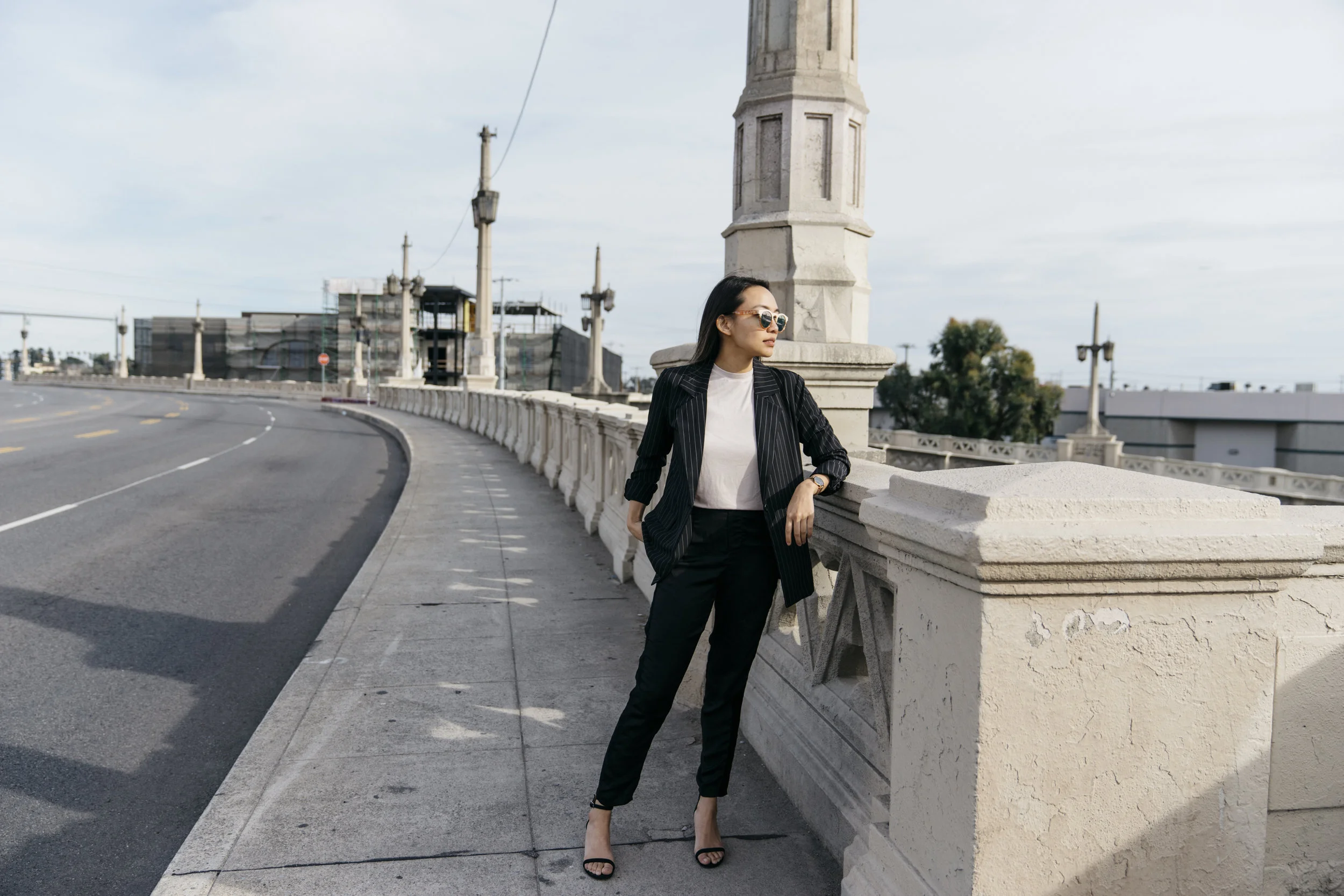 hey-yeh-tobi-pin-stripe-suit-01.jpg