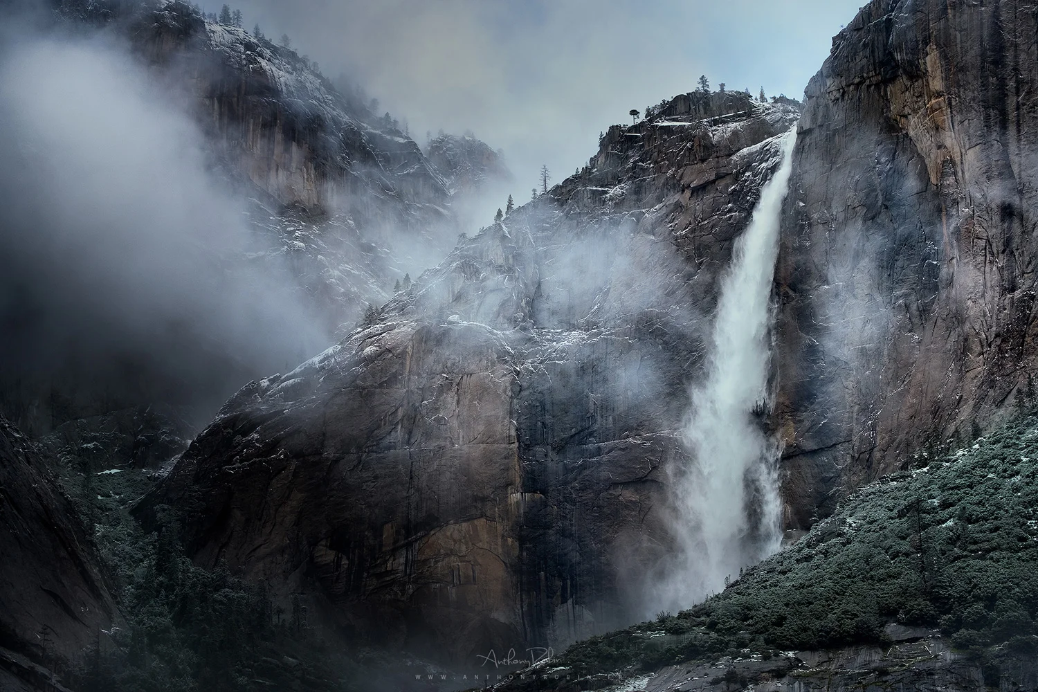 Impressive Yosemite falls, California.