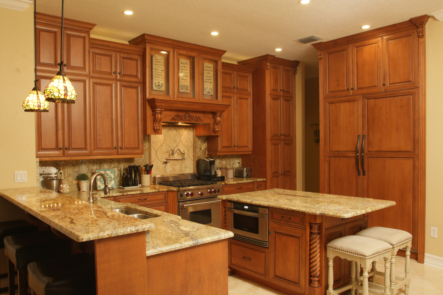 custom-kitchen-cabinets-after.png