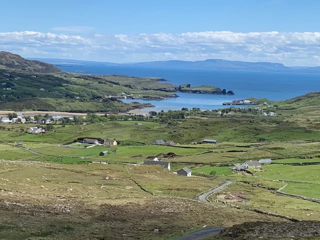 Slaibh Lieb (pronounced Slieve League) is a mountain on the Atlantic coast of County Donegal. at 596 meters you feel as if you are on the edge of the world. This is a photo about half way up looking down.