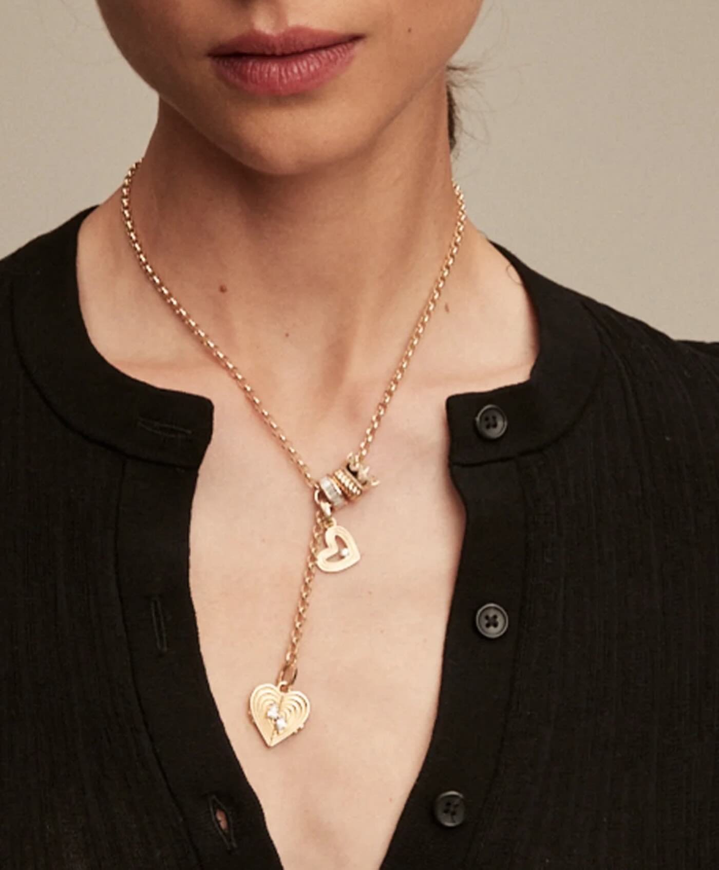 The @adinareyter lariat rolo chain is here! Just in time for LOVE day! So may ways to style this stunning necklace! ❤️#shopballiets