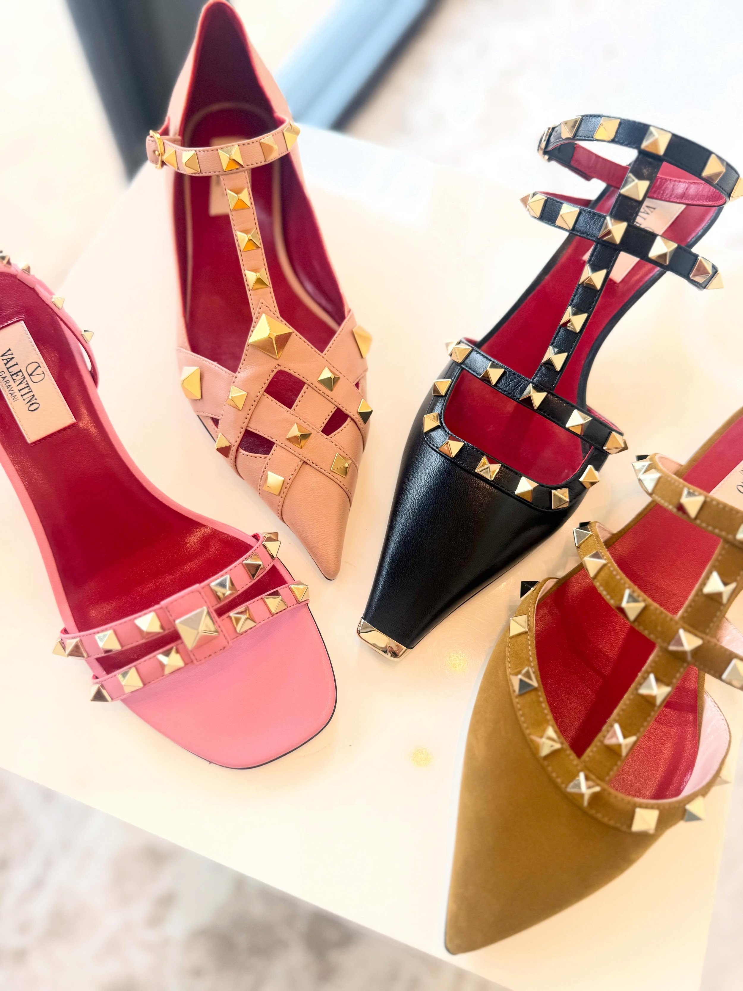 Run don&rsquo;t walk for the latest @maisonvalentino drop!  #shopballiets
