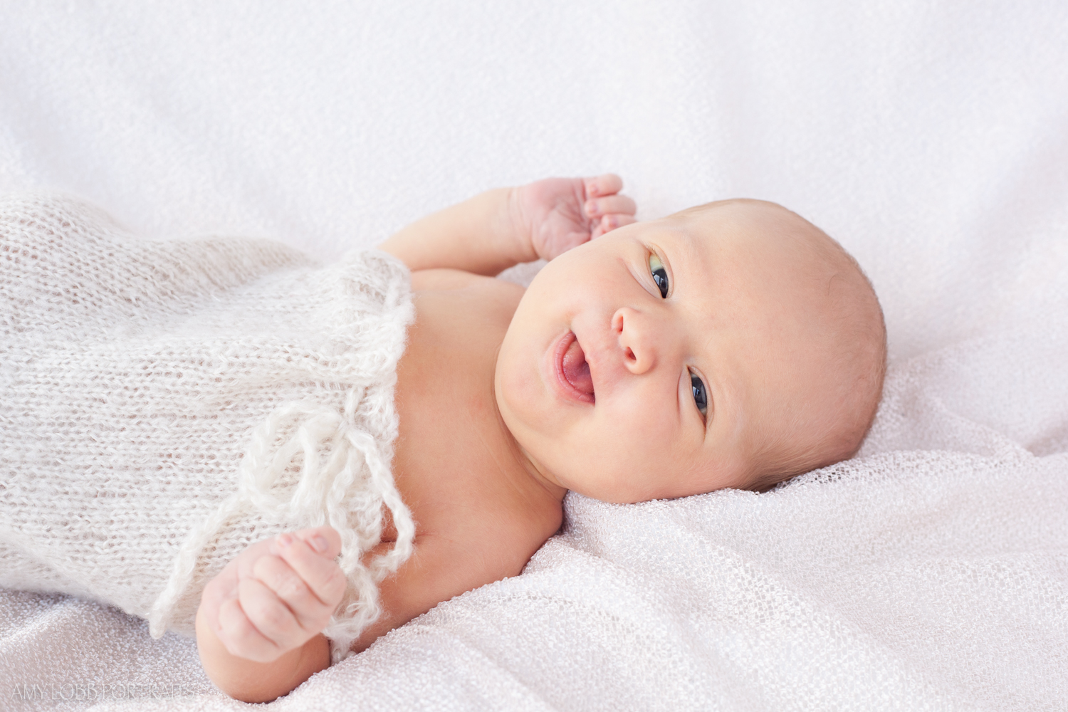 isabella-newborn-by-amy-lobb-1.jpg