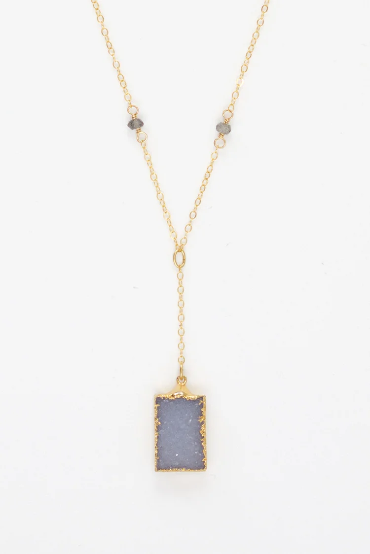druzy_faux_white_close_n_s_gold.jpg