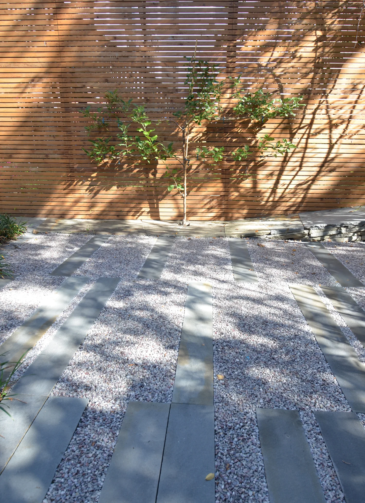TERRAIN WORK RESIDENTIAL LANDSCAPE DESIGN