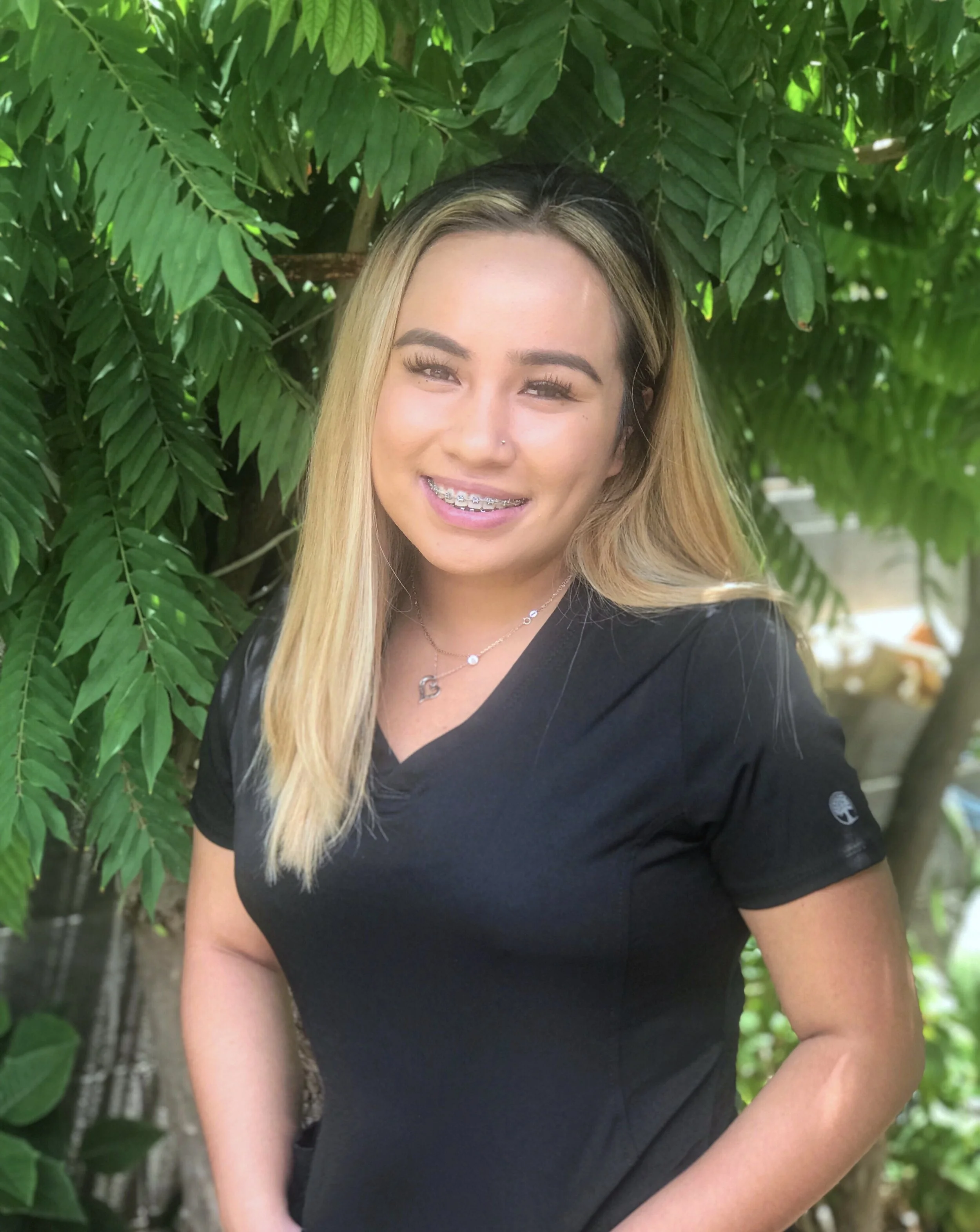 Facetune_08-09-2019-12-33-34.jpg