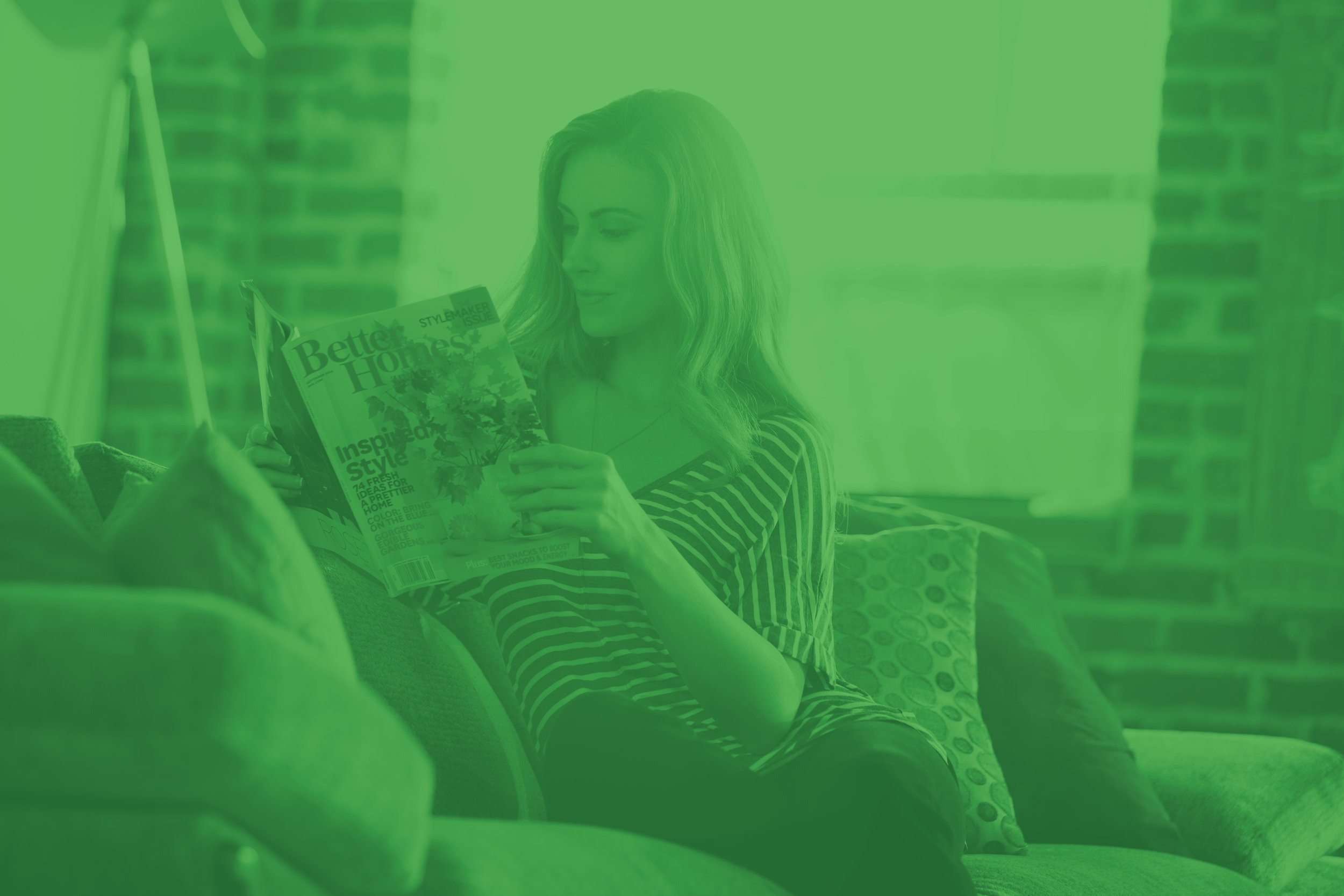 Shot_28_Reading_Couch_00141-(1)EDIT.jpg