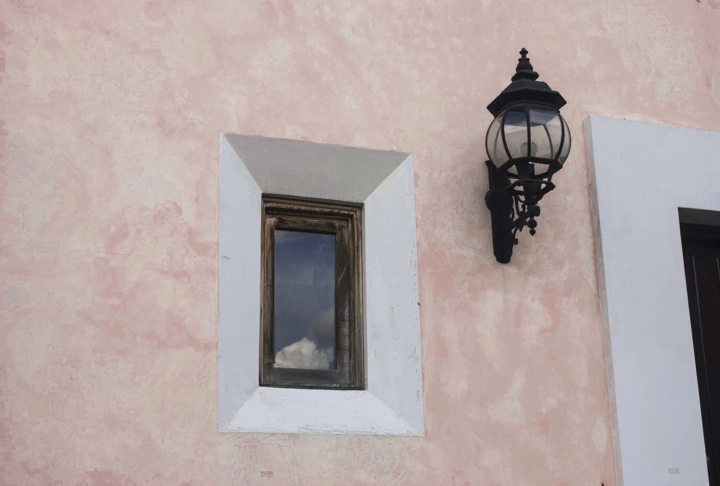 window_1.JPG