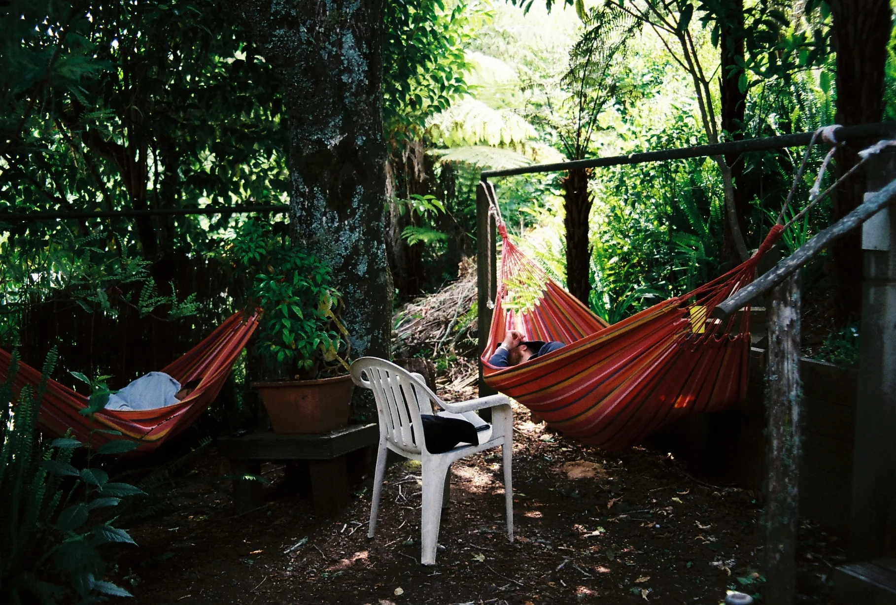 B002759-R1-17-18A.JPG