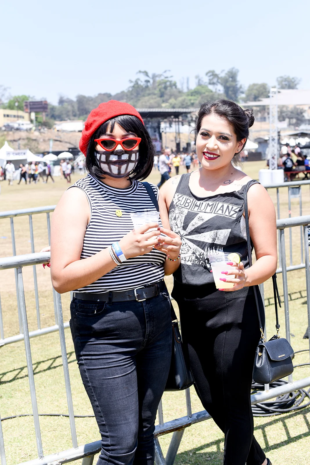 beachgoth2.jpg