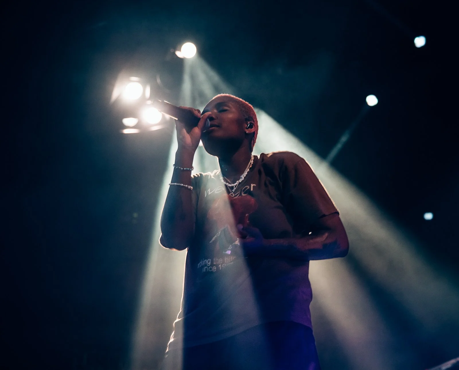 Arlo Parks at Belasco Theater (HK)-02.jpg