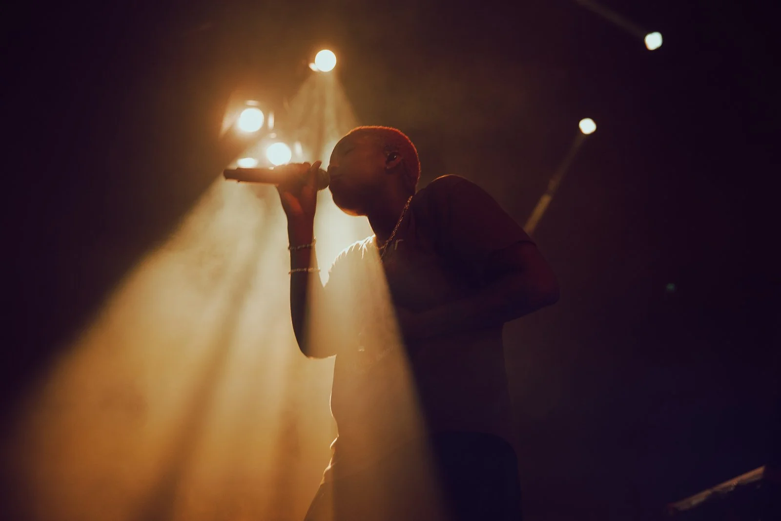 Arlo Parks at Belasco Theater (HK)-10.jpg
