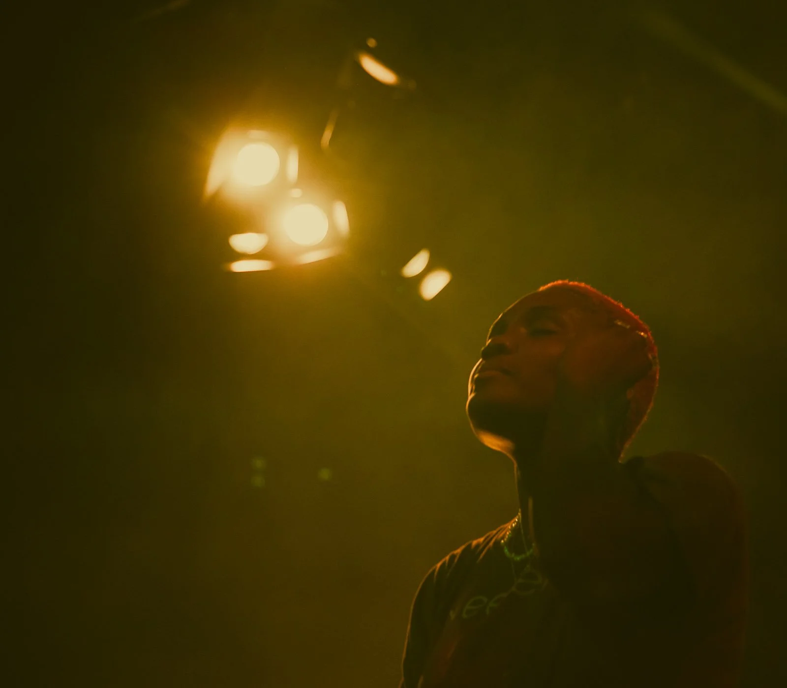 Arlo Parks at Belasco Theater (HK)-12.jpg