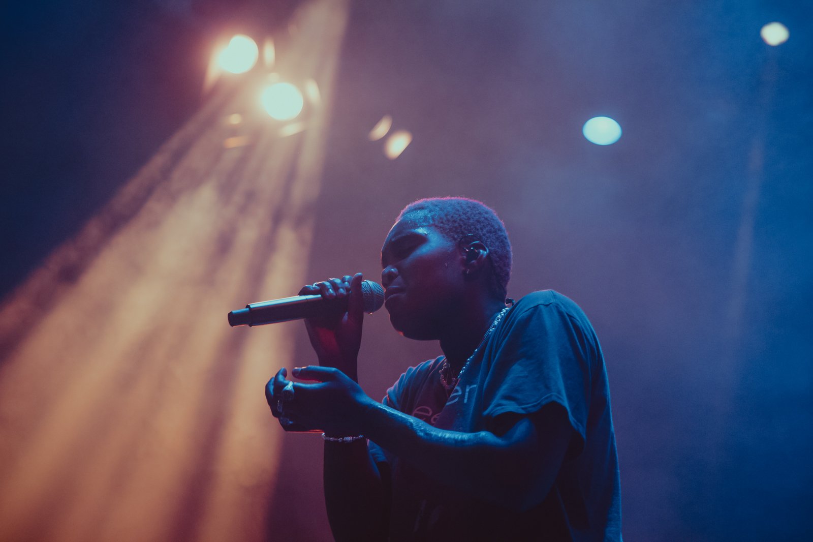 Arlo Parks at Belasco Theater (HK)-13.jpg