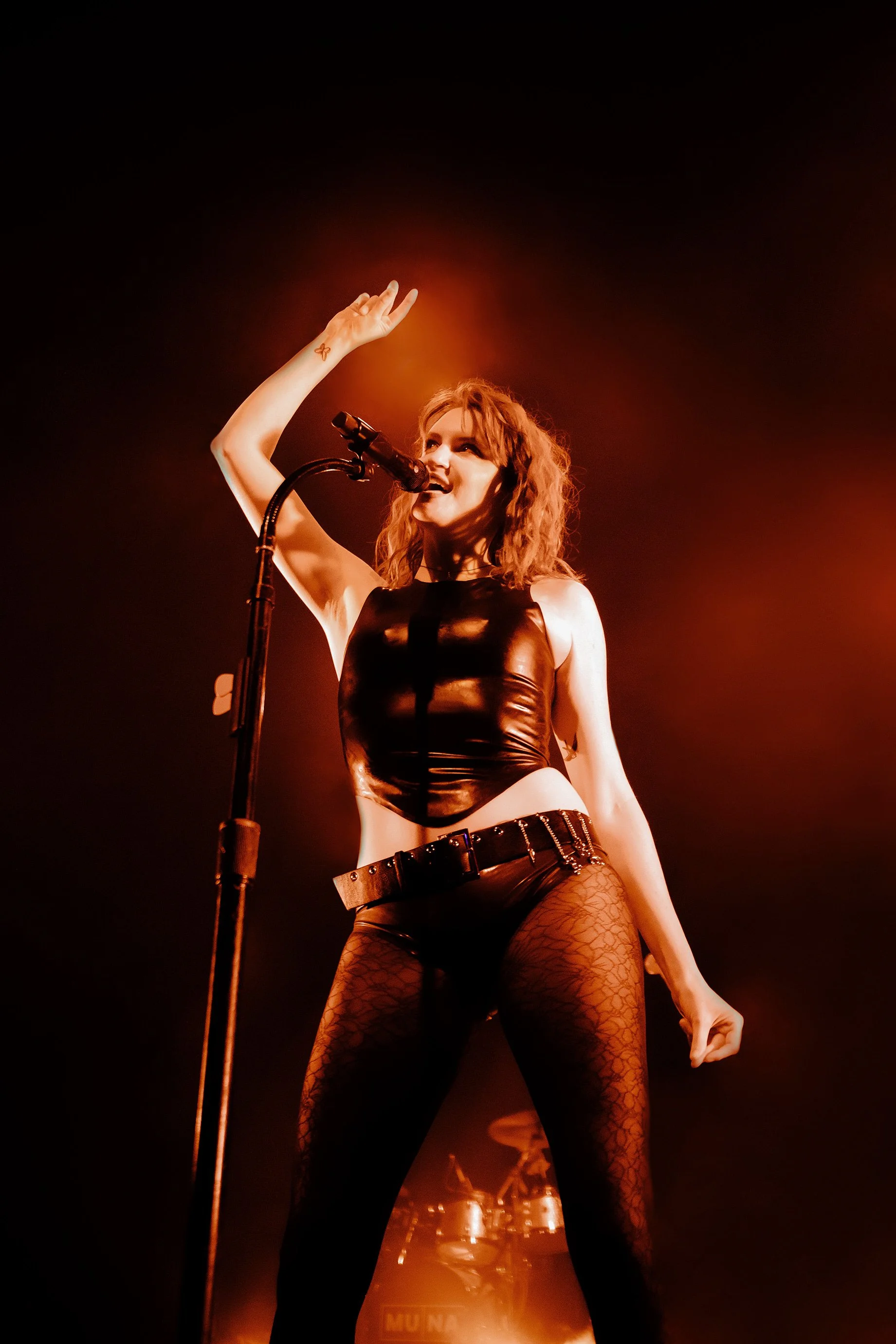 muna_warfieldtheater_sf_01.jpg