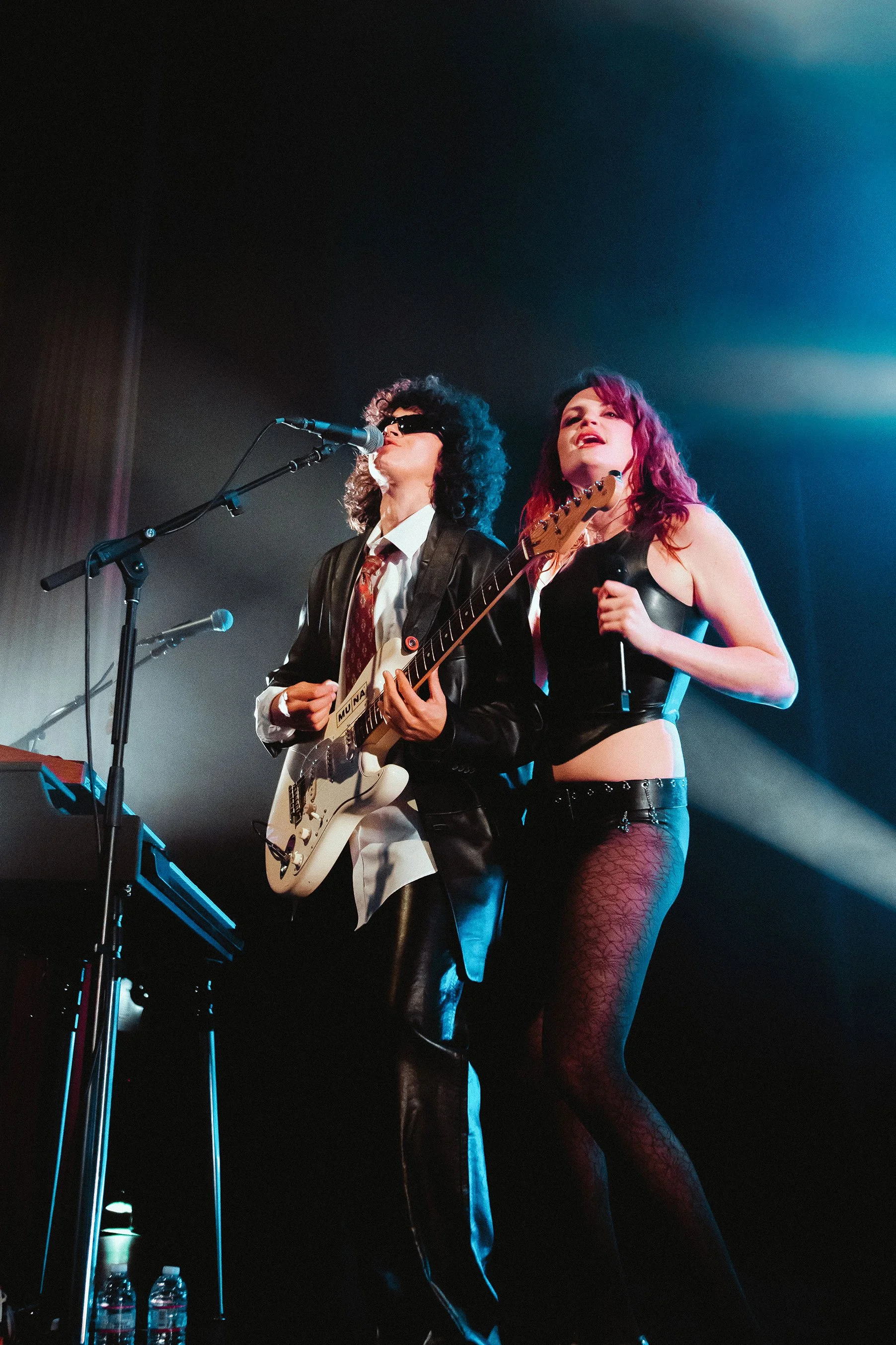 muna_warfieldtheater_sf_05.jpg