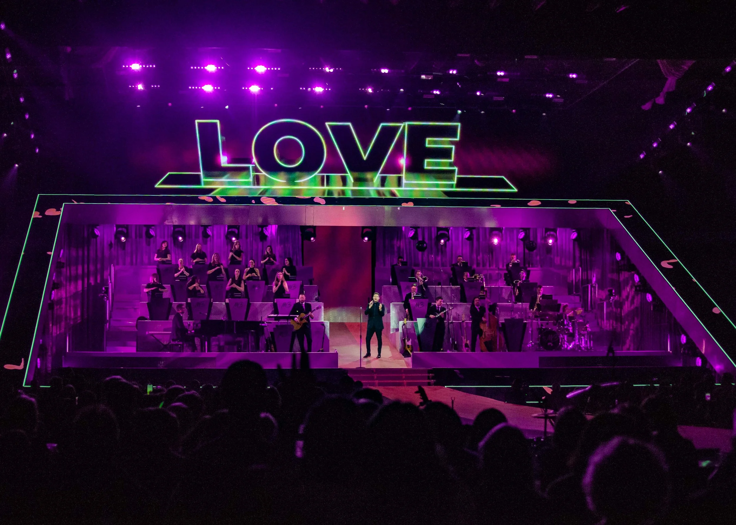 Michael Bublé — CONCERT UPDATER