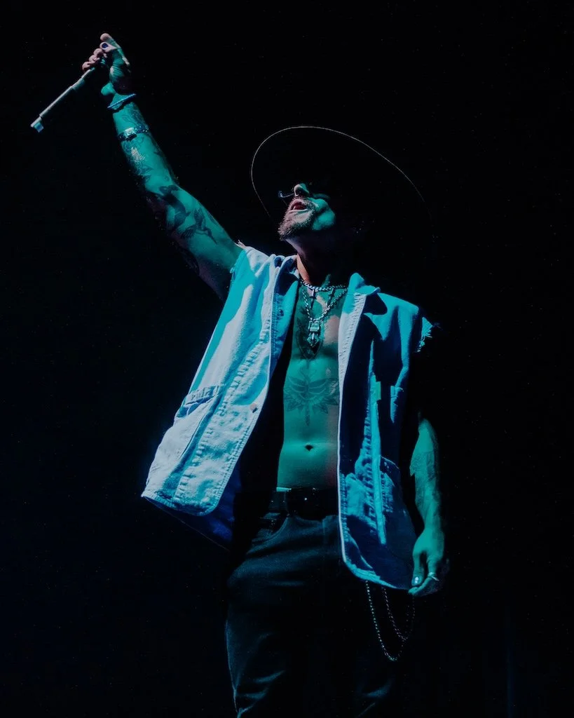 BeckyG-04 (@awsumo).jpg