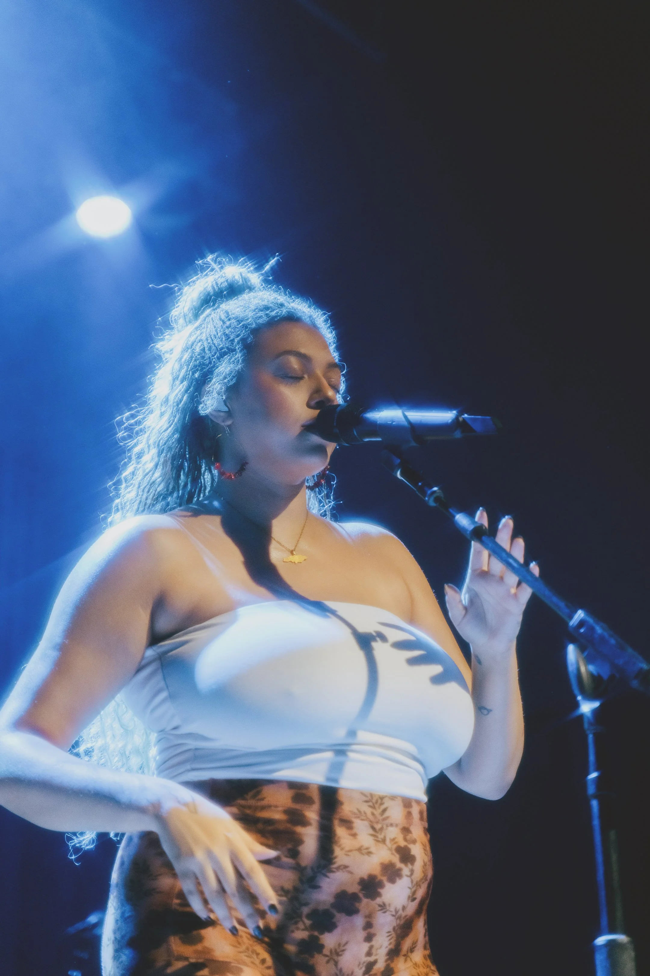 mahalia-ricky bantog-2.jpg