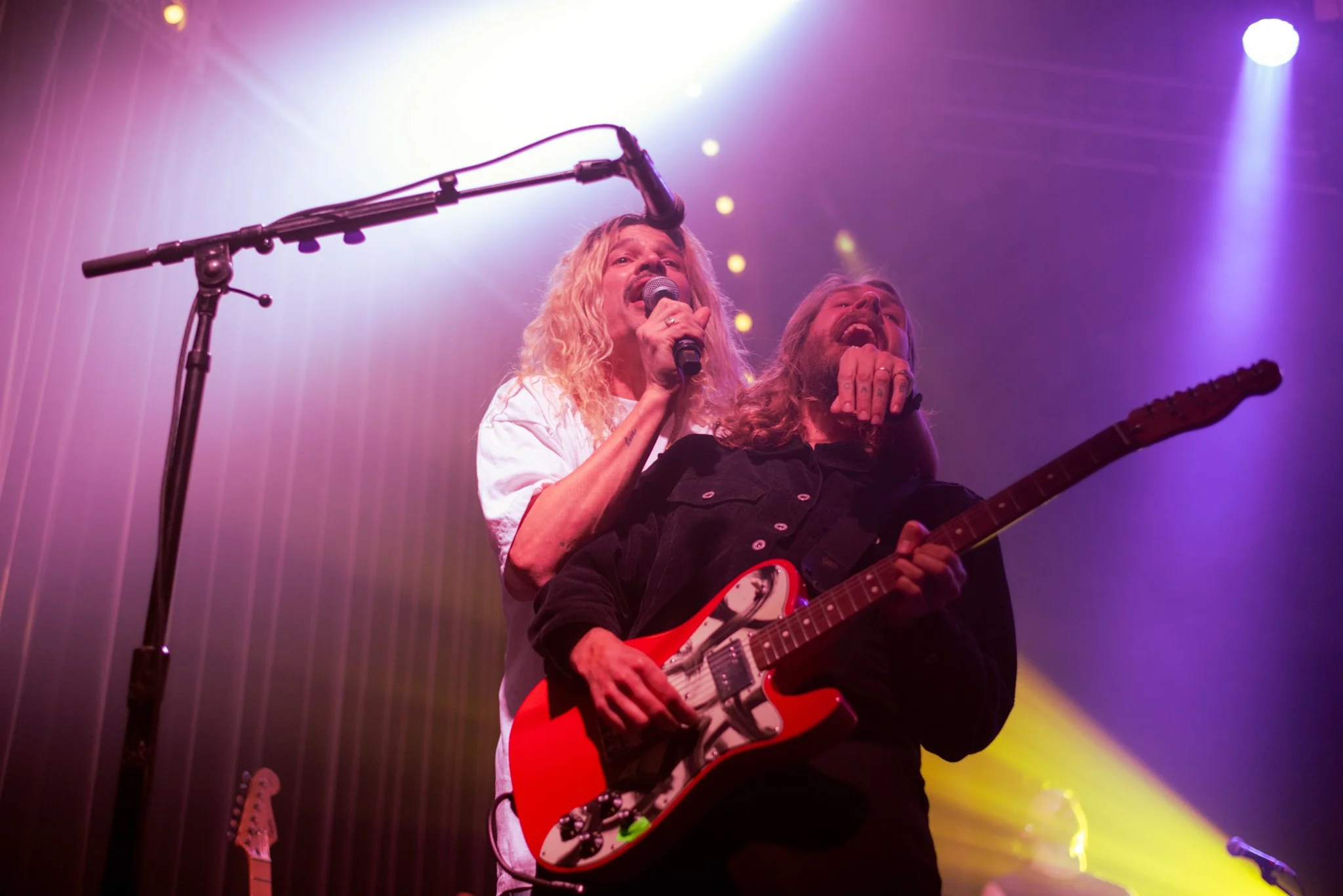 GROUPLOVE11.jpg