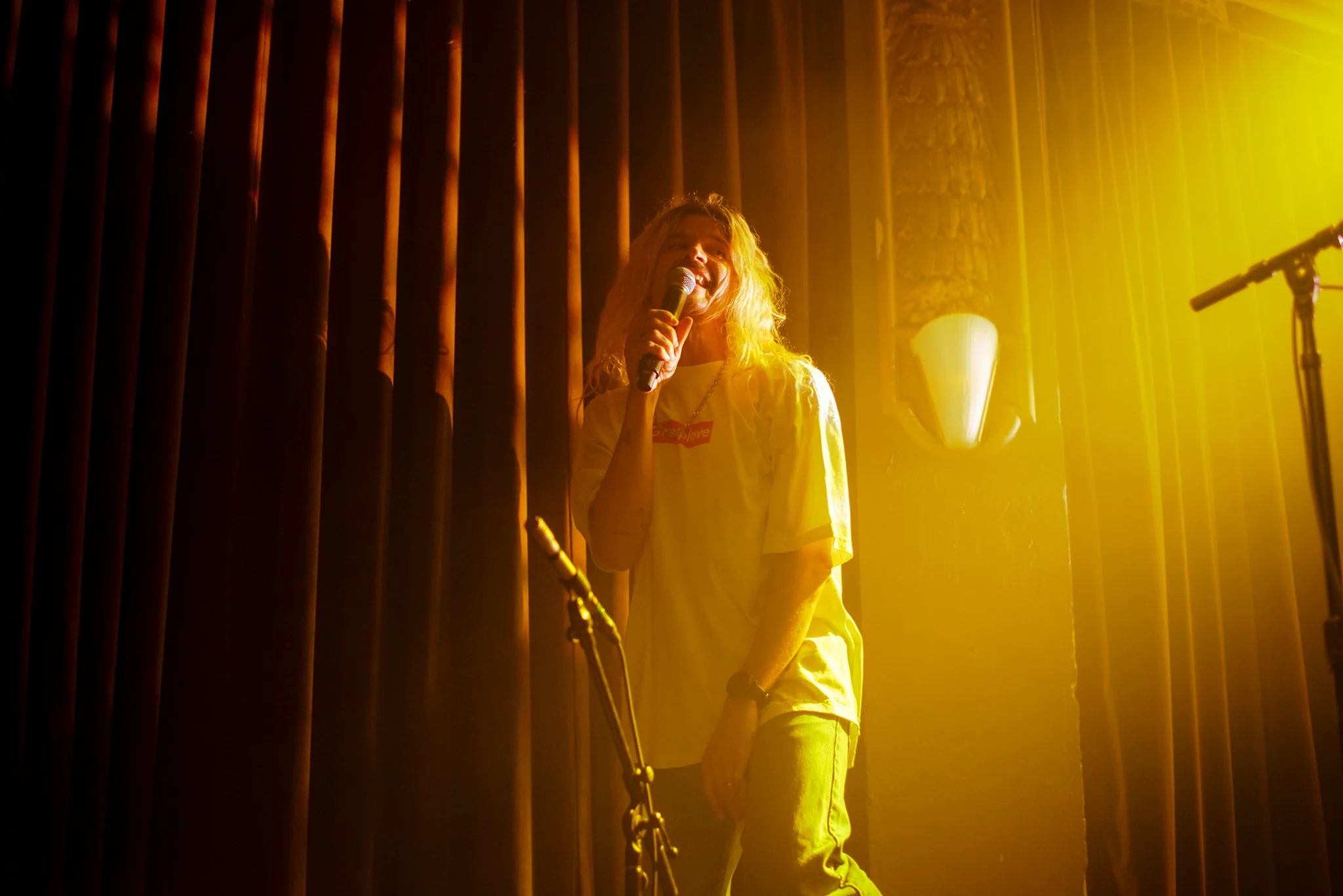 GROUPLOVE12.jpg