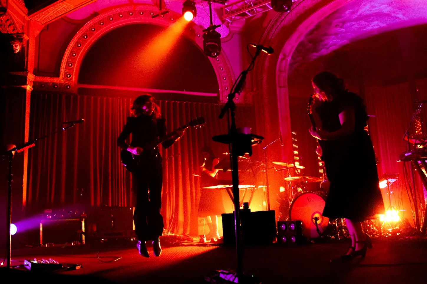 Sleater-Kinney.CrystalBallroomPDX.4.5.24.DanielleGornbein4.jpg