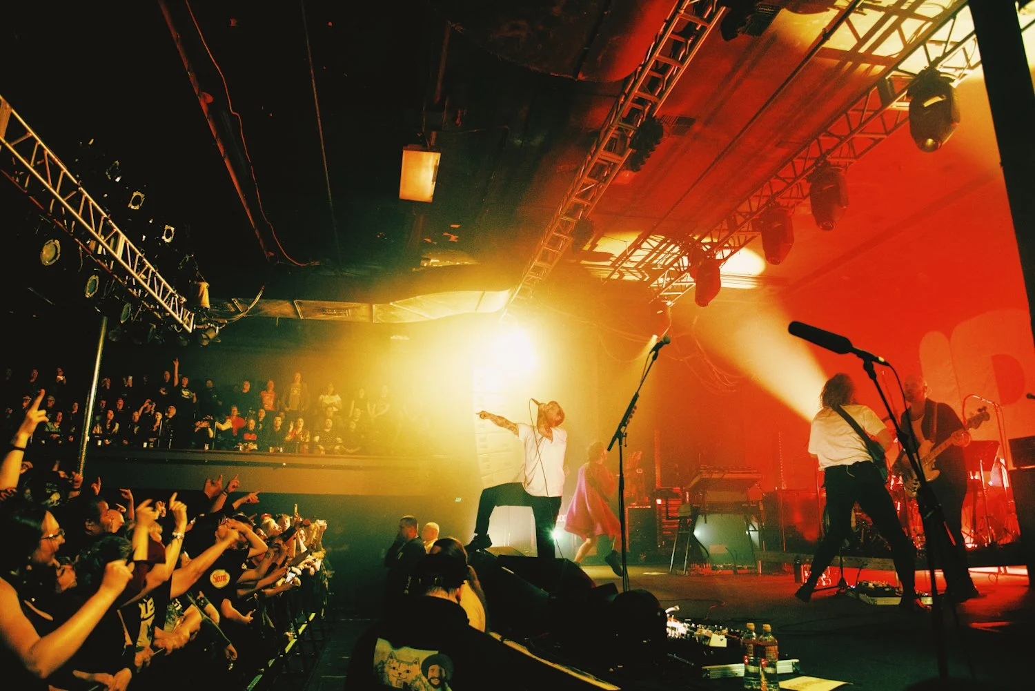 IDLES32.JPG