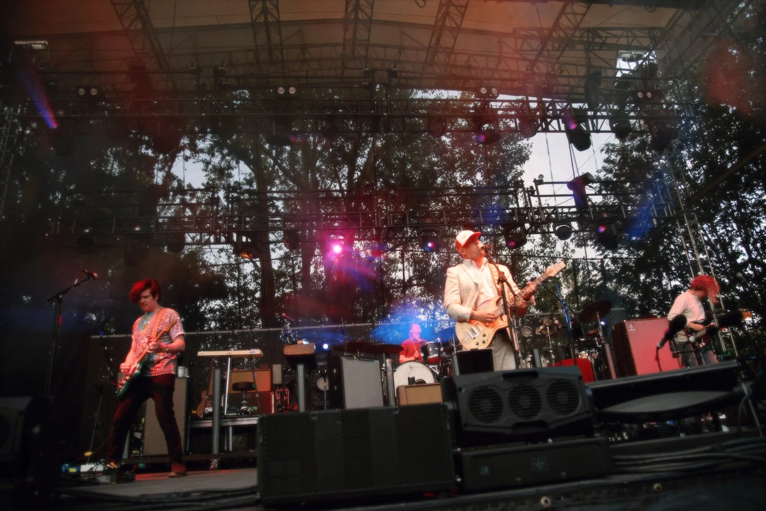 ModestMouse54.jpg
