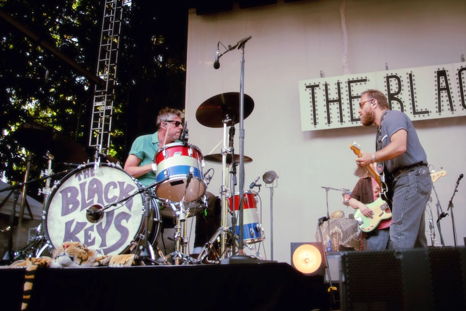 TheBlackKeys3.JPG