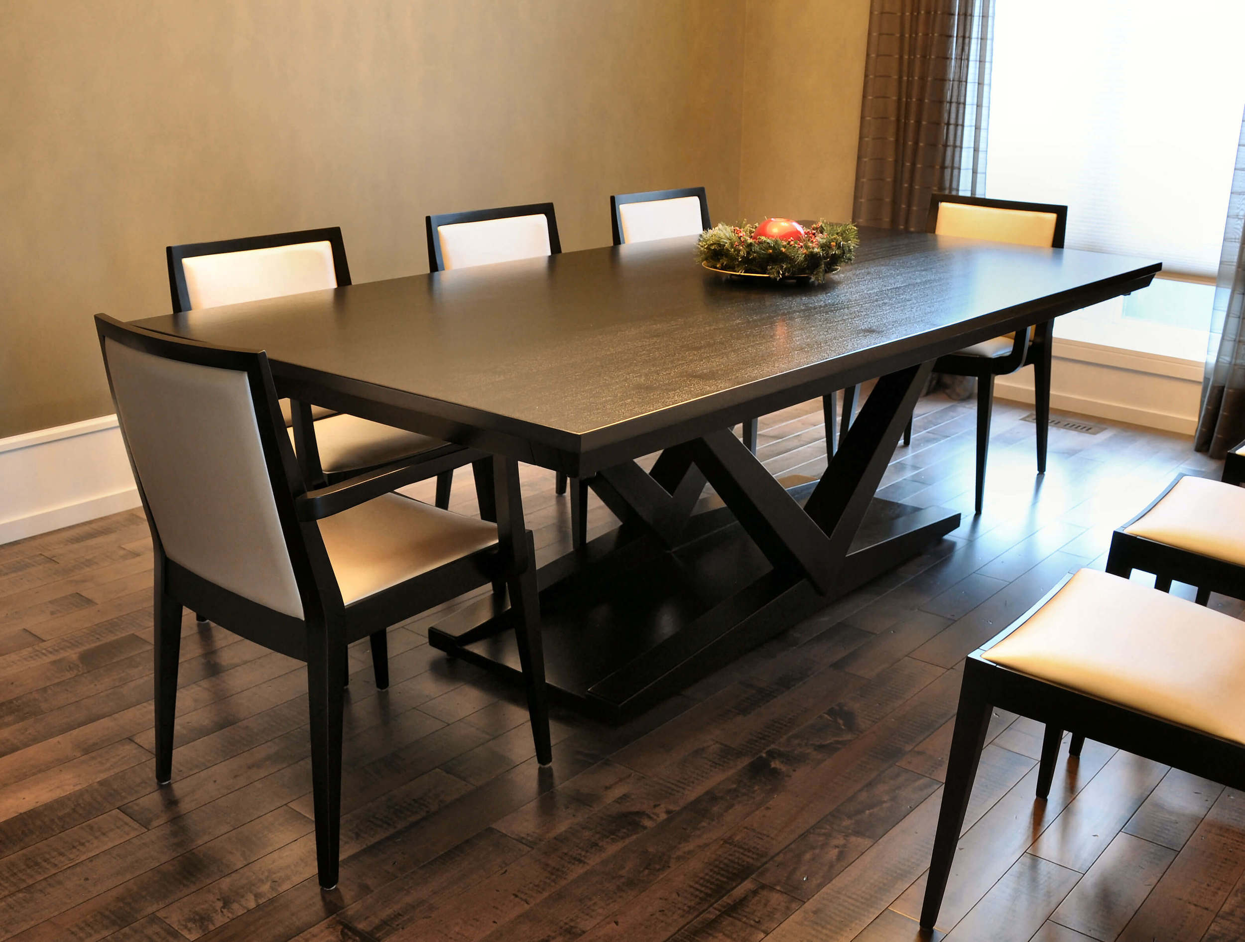 Sapele Mercury Table.jpg