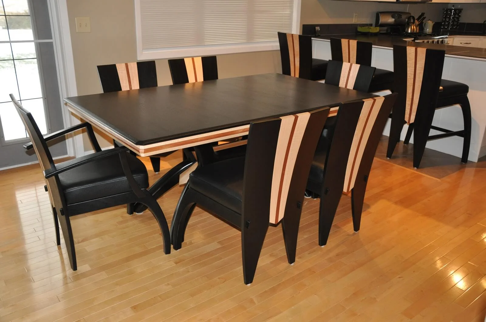 Elegance Dining Table set