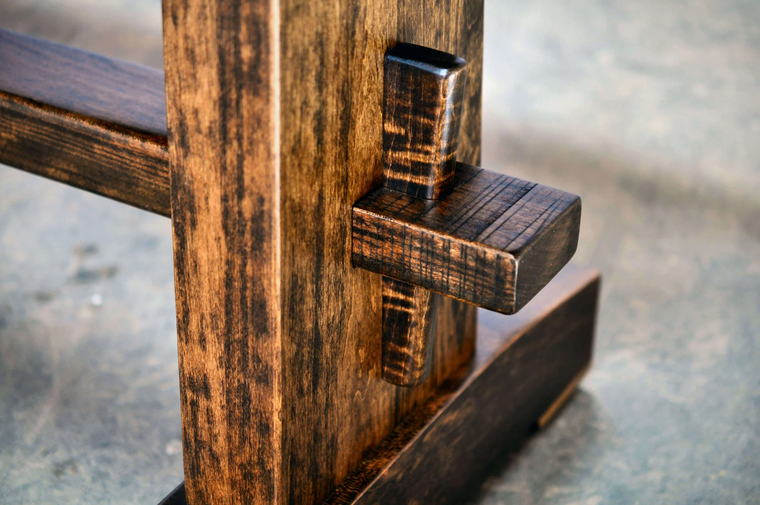 Tiger Maple Wedged Tenon tiny png.jpg