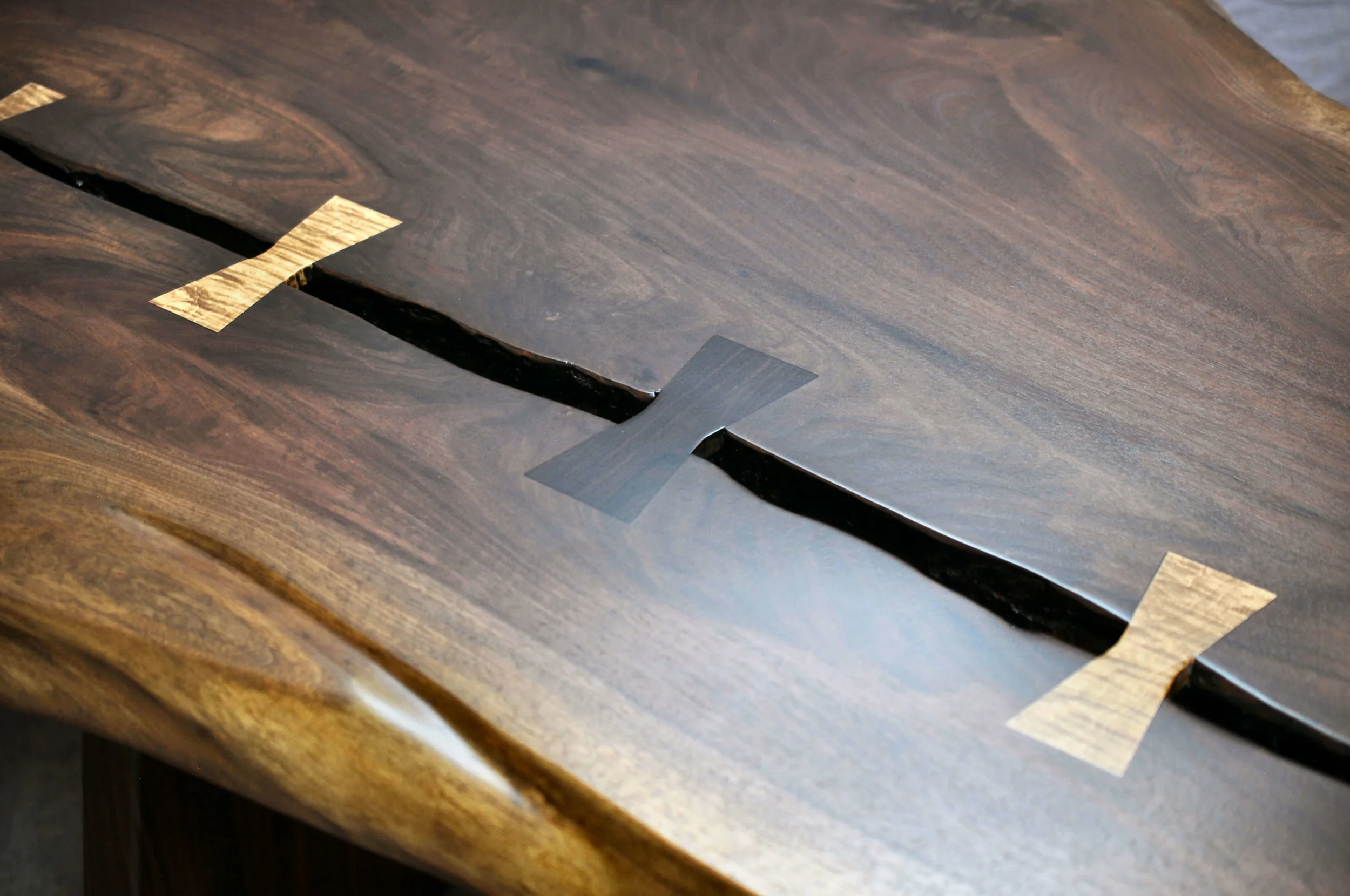 Vesta table butterfly inlays tinypng.jpg