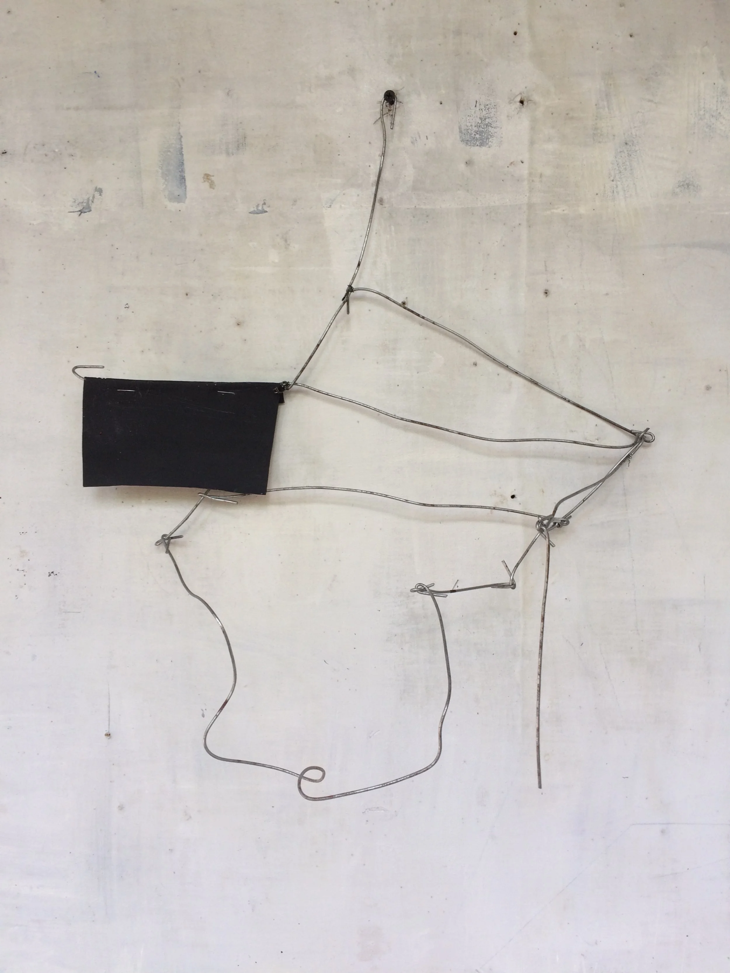   Homenaje a Gego 1,  2021  Acrylic on linen, wire, staples  20 x 17 in (51 x 43 cm) 