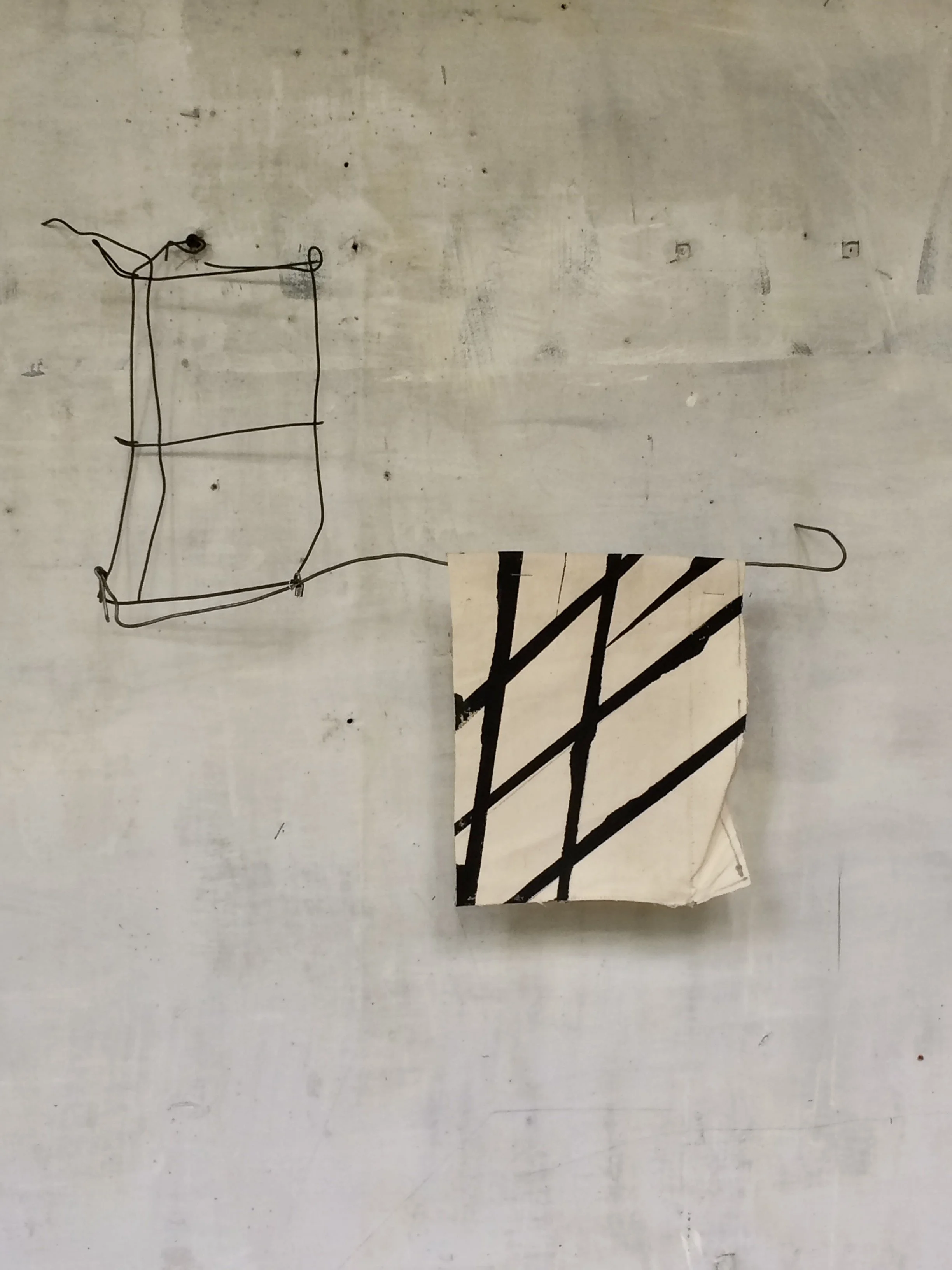   Homenaje a Gego 11,  2021  Acrylic on canvas, staples, wire  11 x 19 in (28 x 48 cm) 