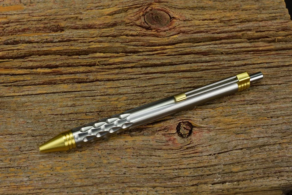 4Pen.jpg