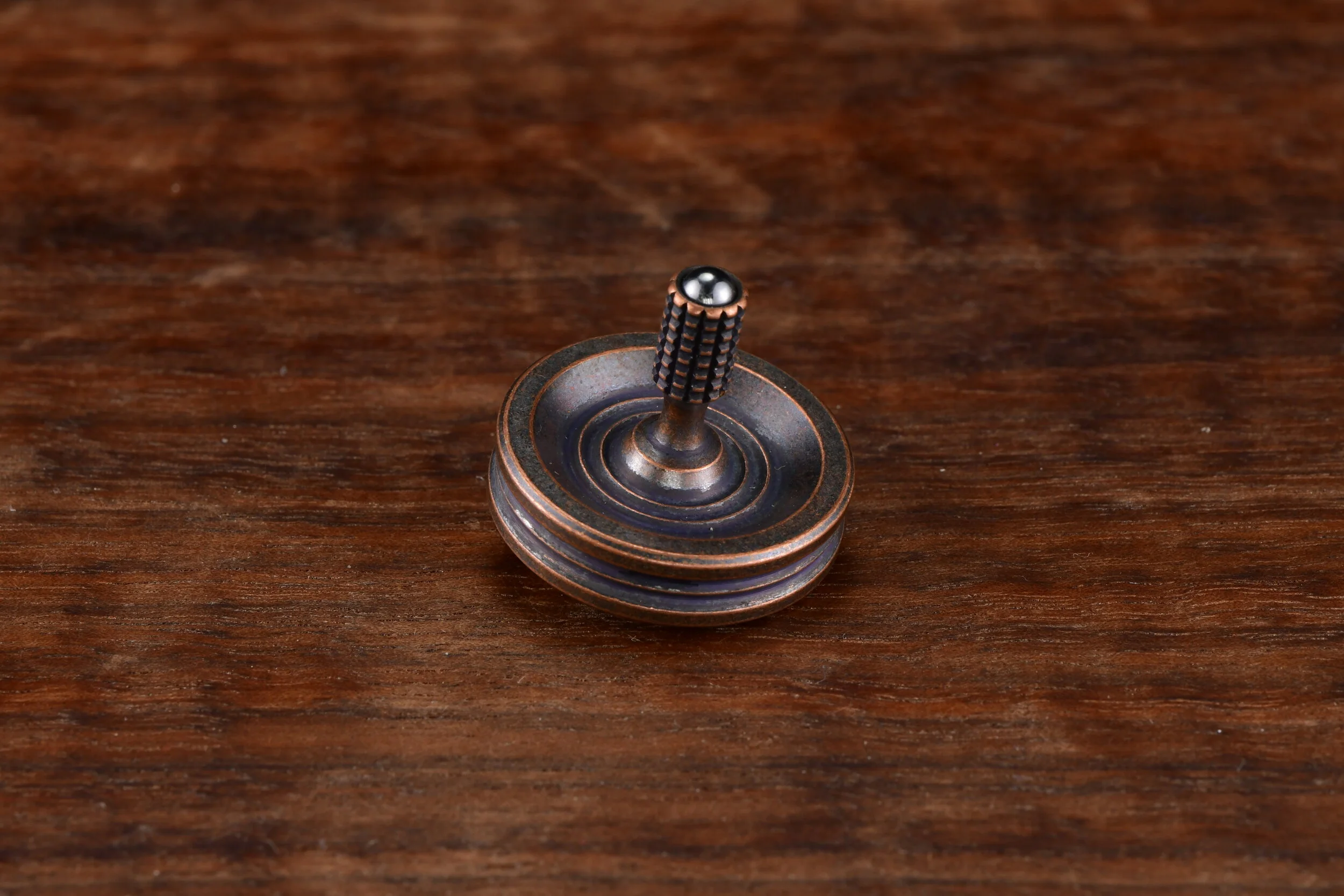 Antiqued Copper Singularity