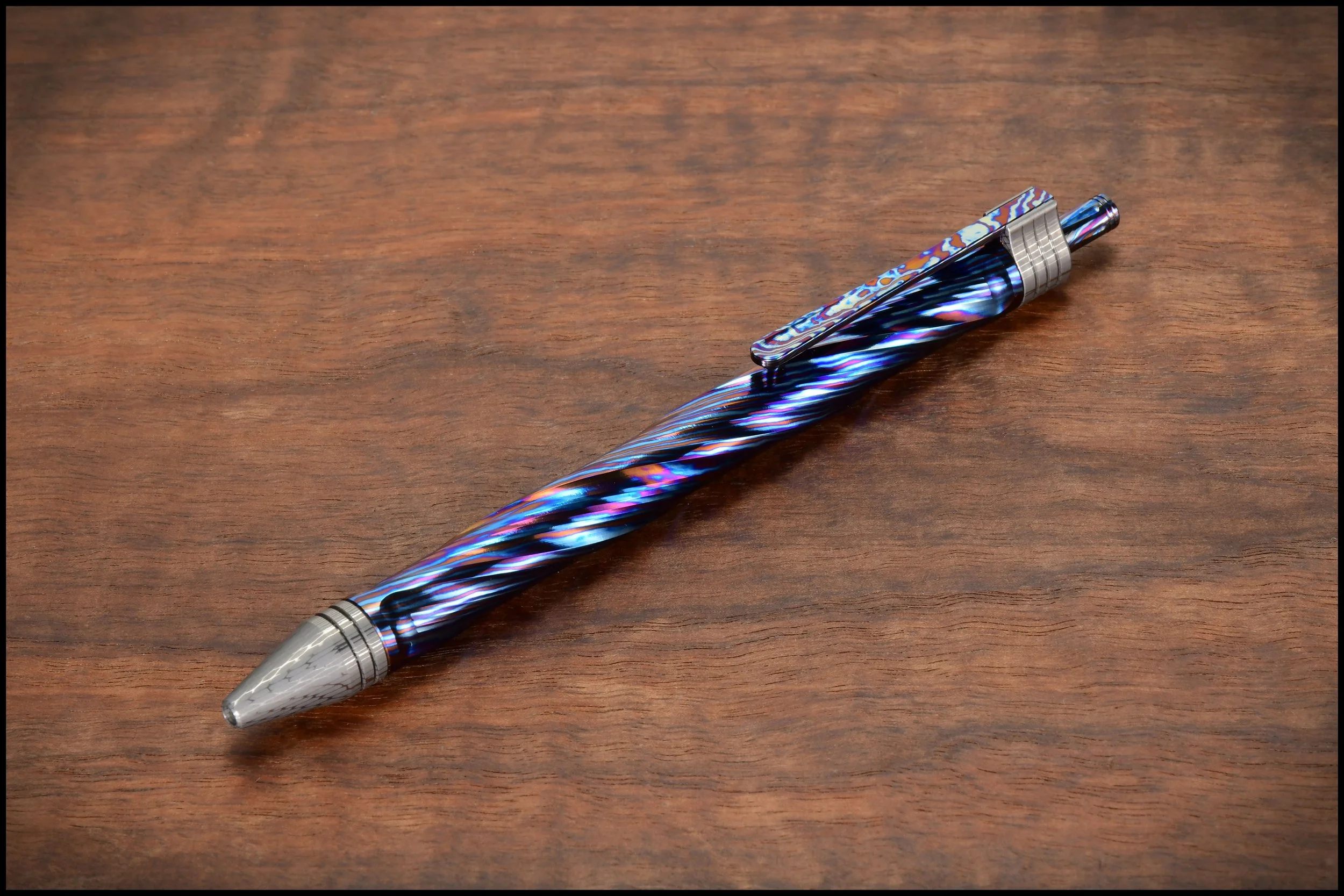 Discontinued - Twist Design Timascus/Spiro Soul Pen