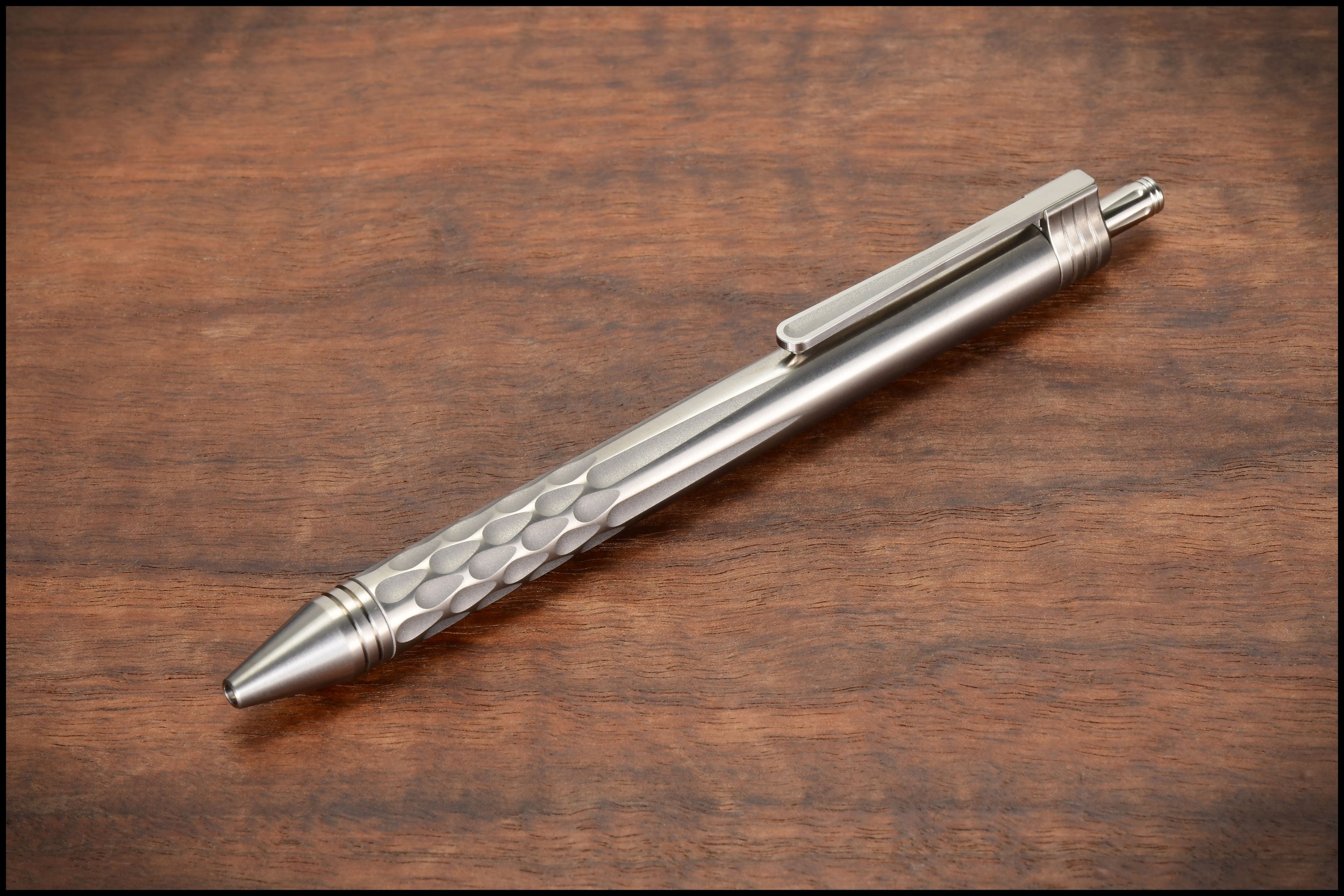 Discontinued - Satin Shine Titanium Soul Pen