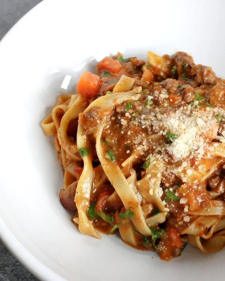 Our Butchers Bolognese is on sale through the end of August, perfect for an easy, delicious dinner on this cooler evenings. Save 15% off!

#bolognese #bethesdamd #